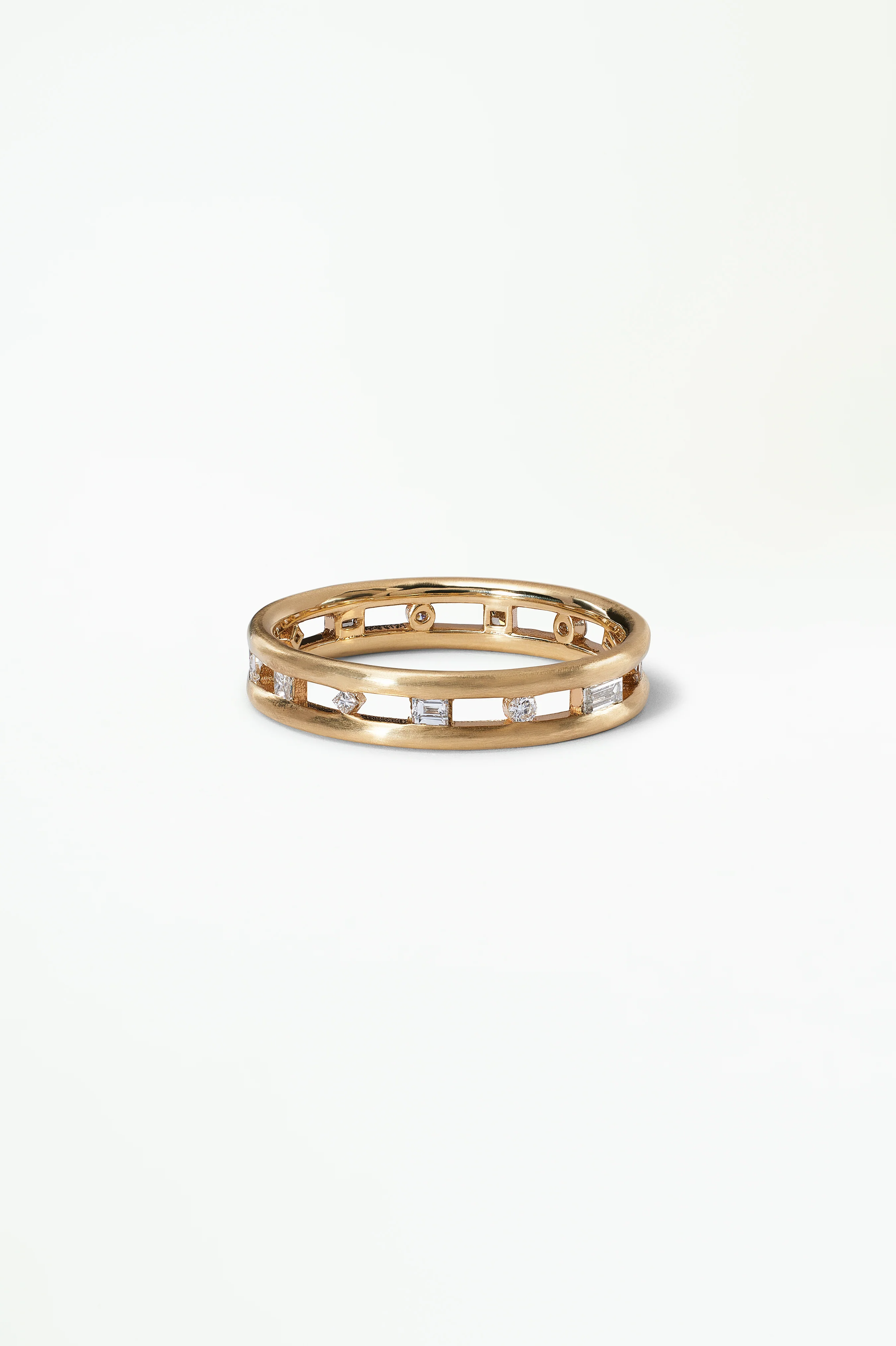 Float Ring - Diamond