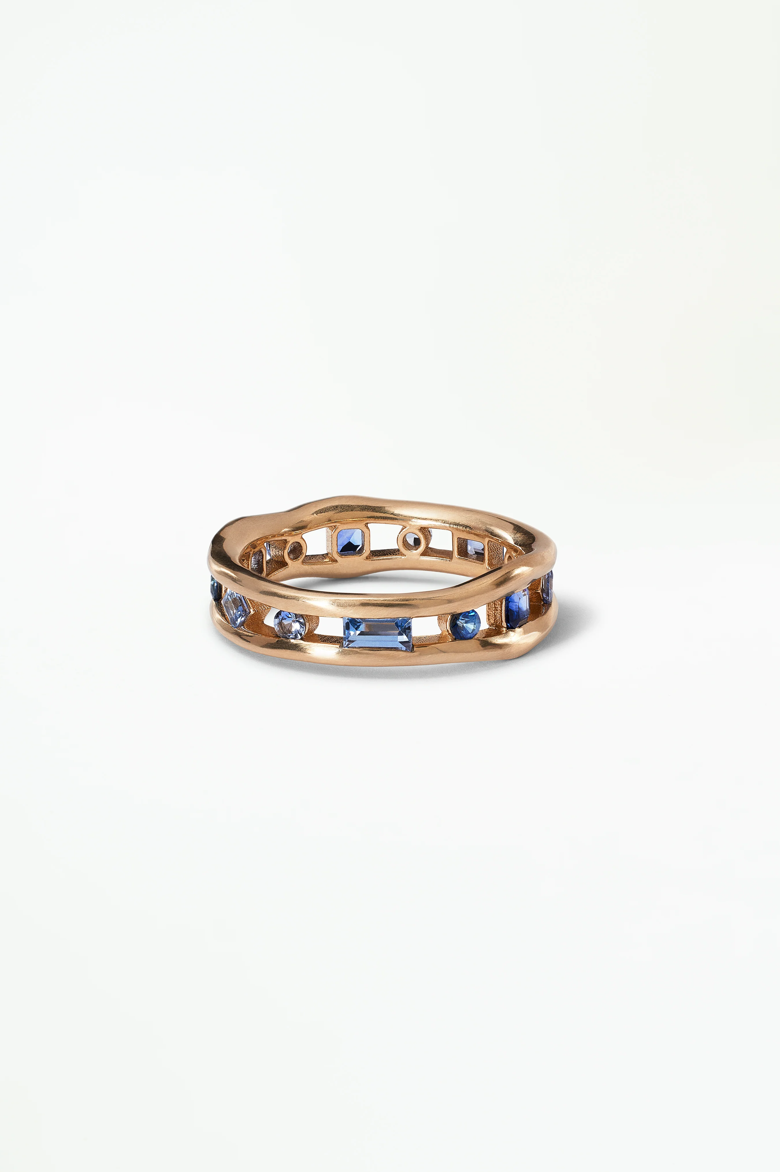 Float Ring - Sapphire