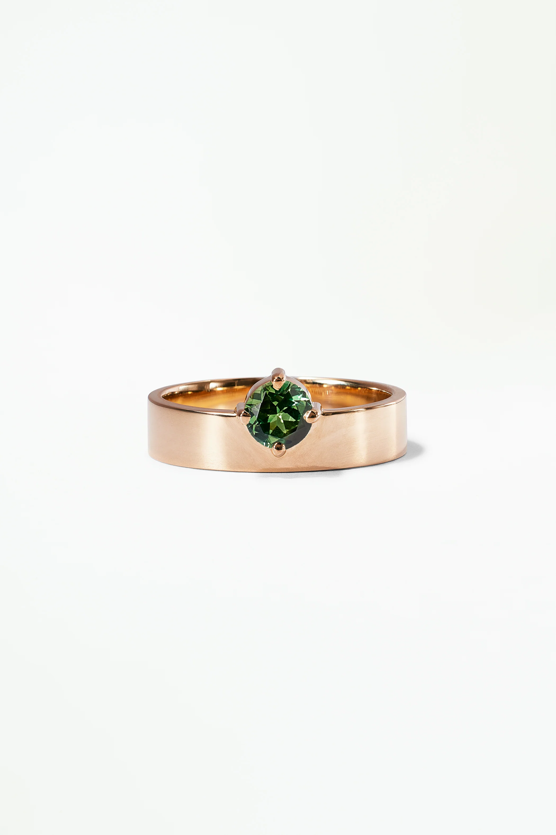 Medium Round Sapphire Monolith Ring - Image 19