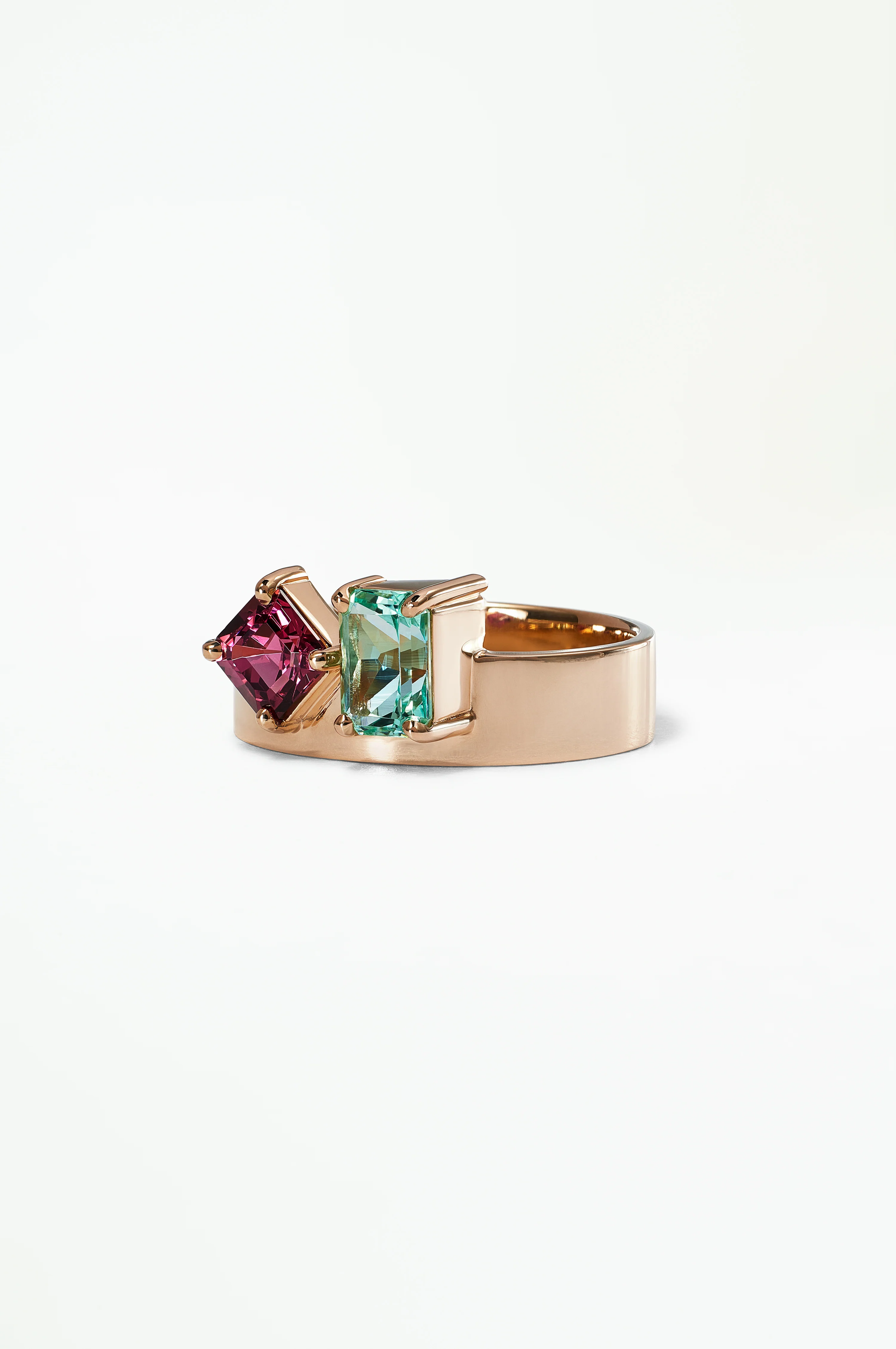 One of a Kind Asscher and Emerald Cut Emerald and Garnet Bricolage Ring No. 20 - Image 3