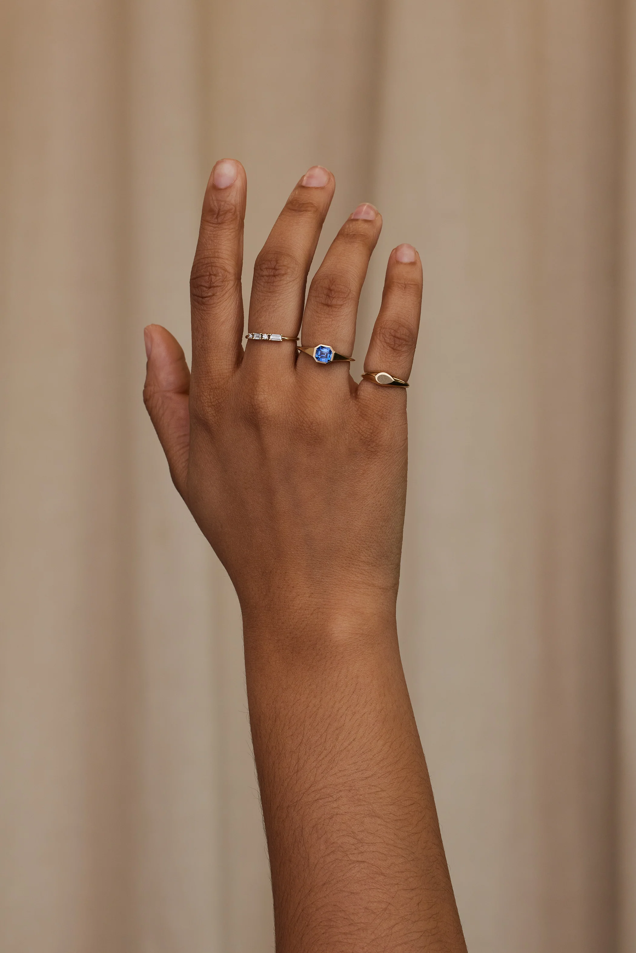 One of a Kind Asscher Cut Sapphire Signet Ring No. 42 - Image 4