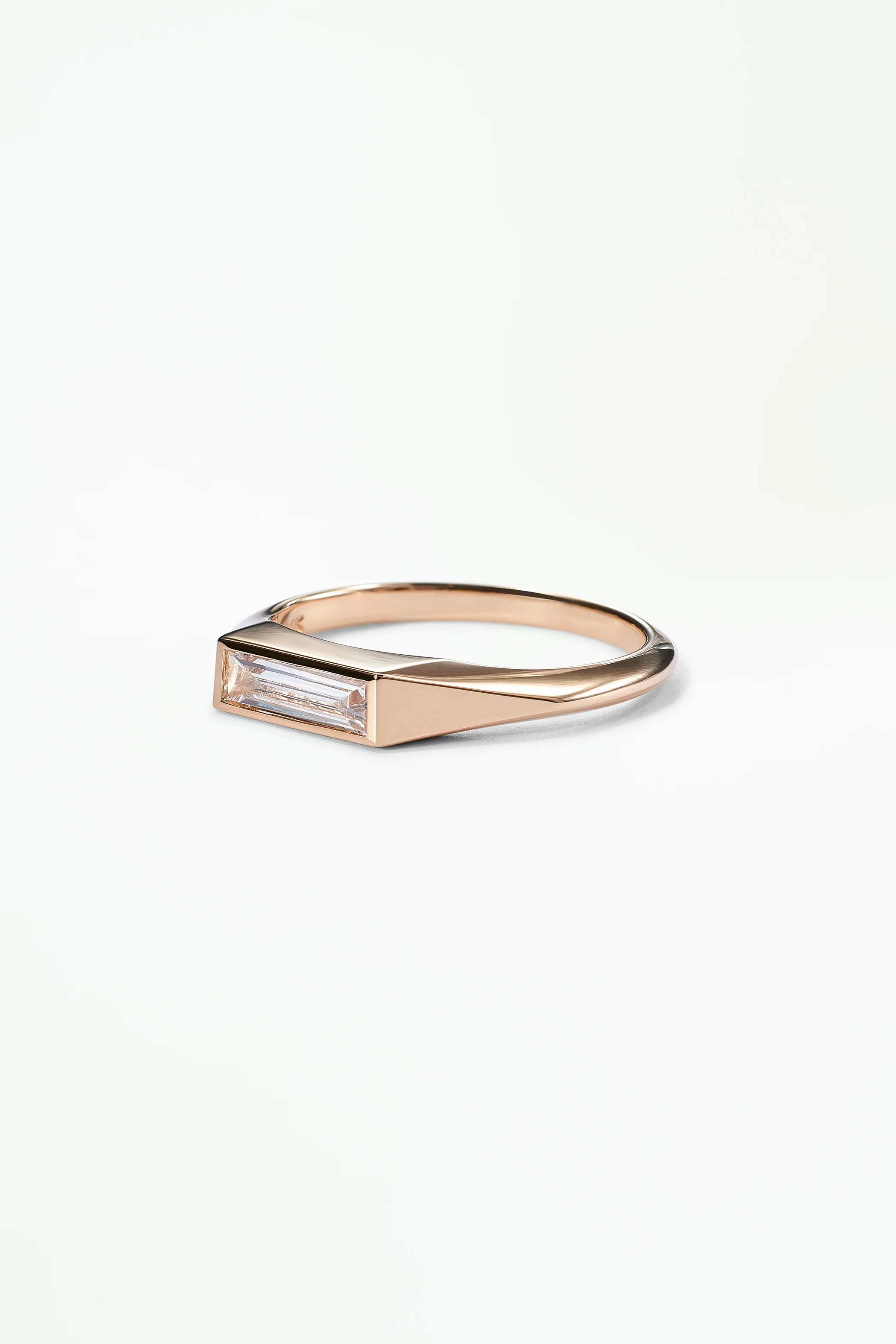 One of a Kind Baguette Cut Diamond Signet Ring No. 48 - Image 4