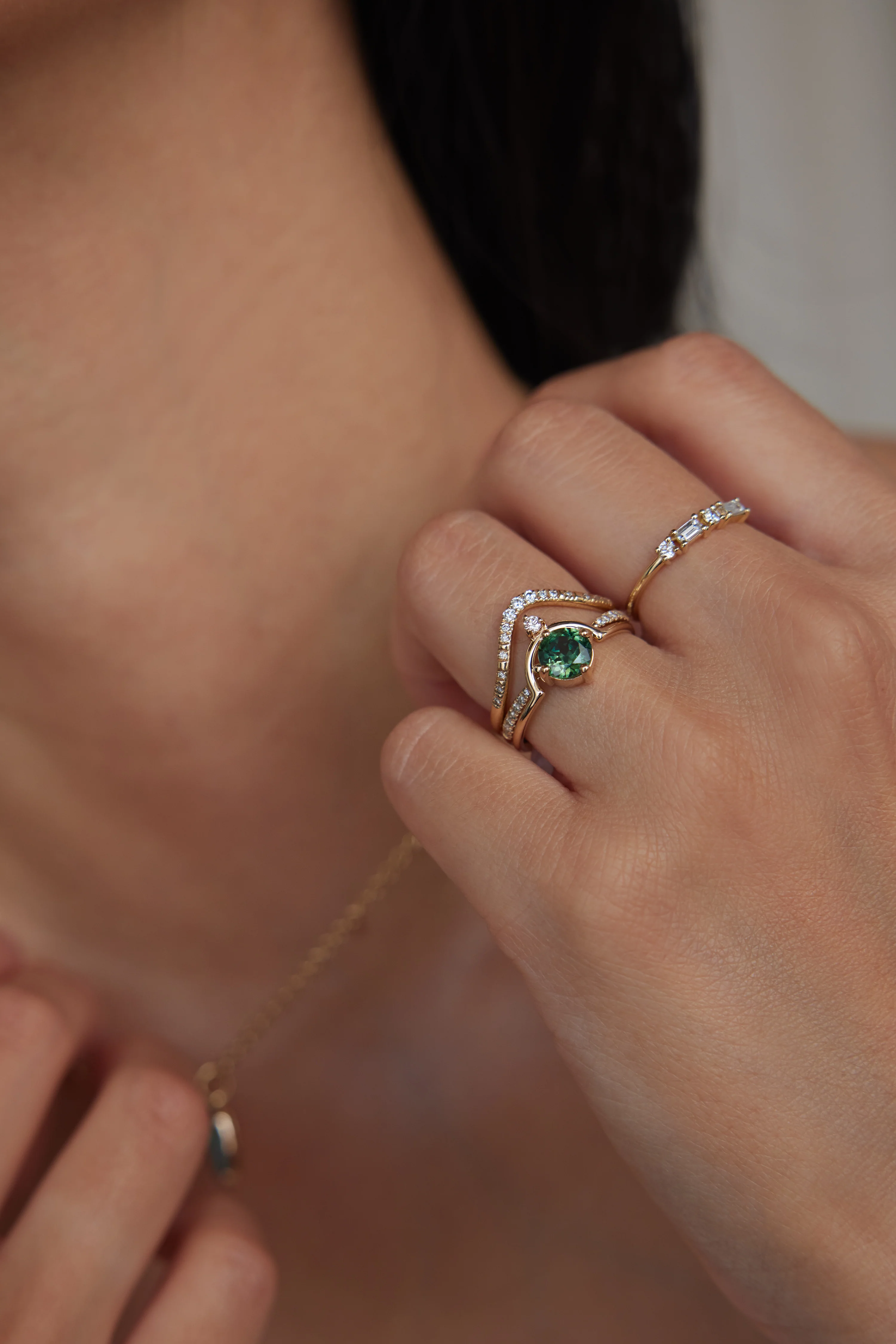 One of a Kind Brilliant Cut Sapphire and Diamond Nestled Ring No. 19 - Image 4