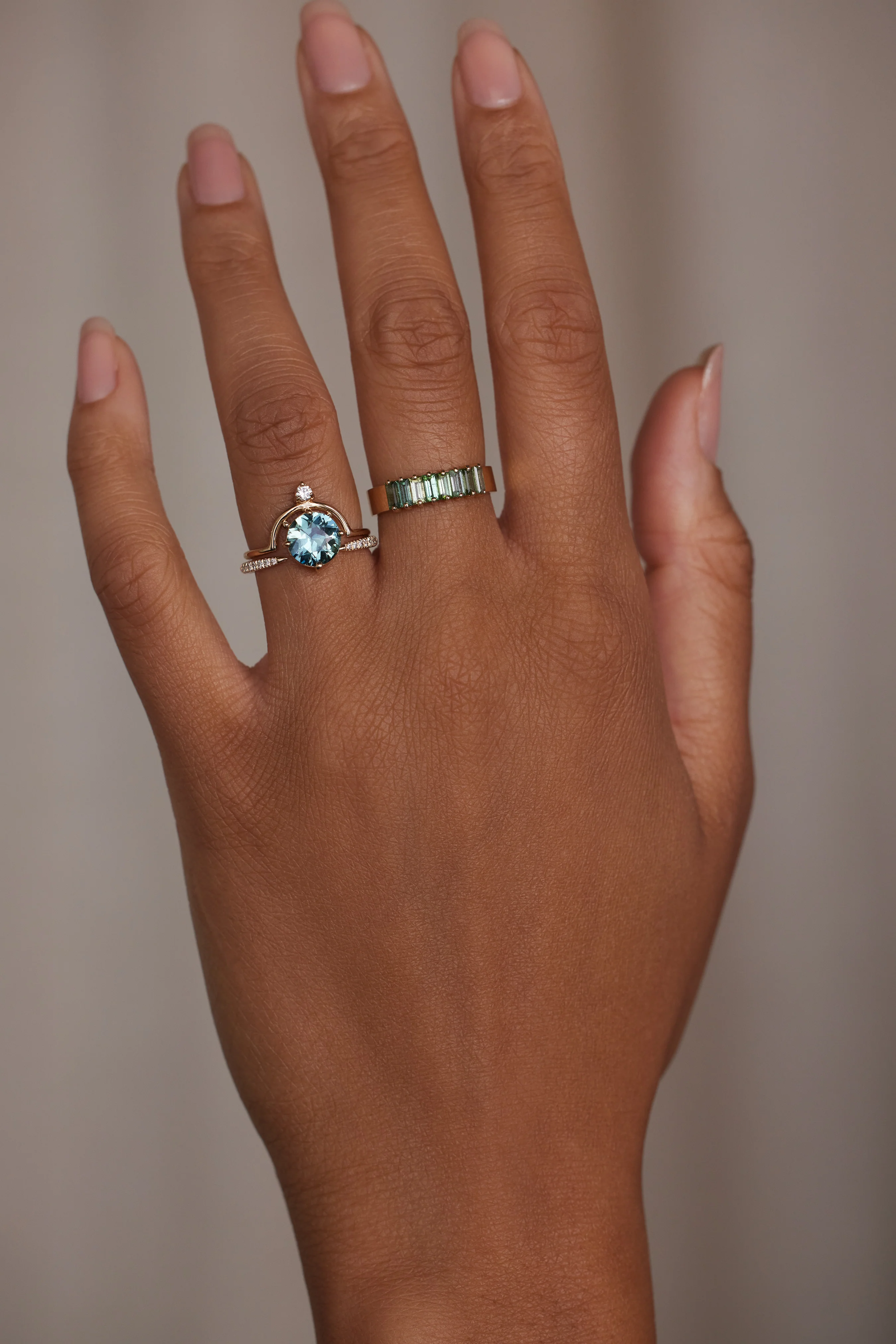 One of a Kind Brilliant Cut Sapphire Nestled Ring No. 22 - Image 2