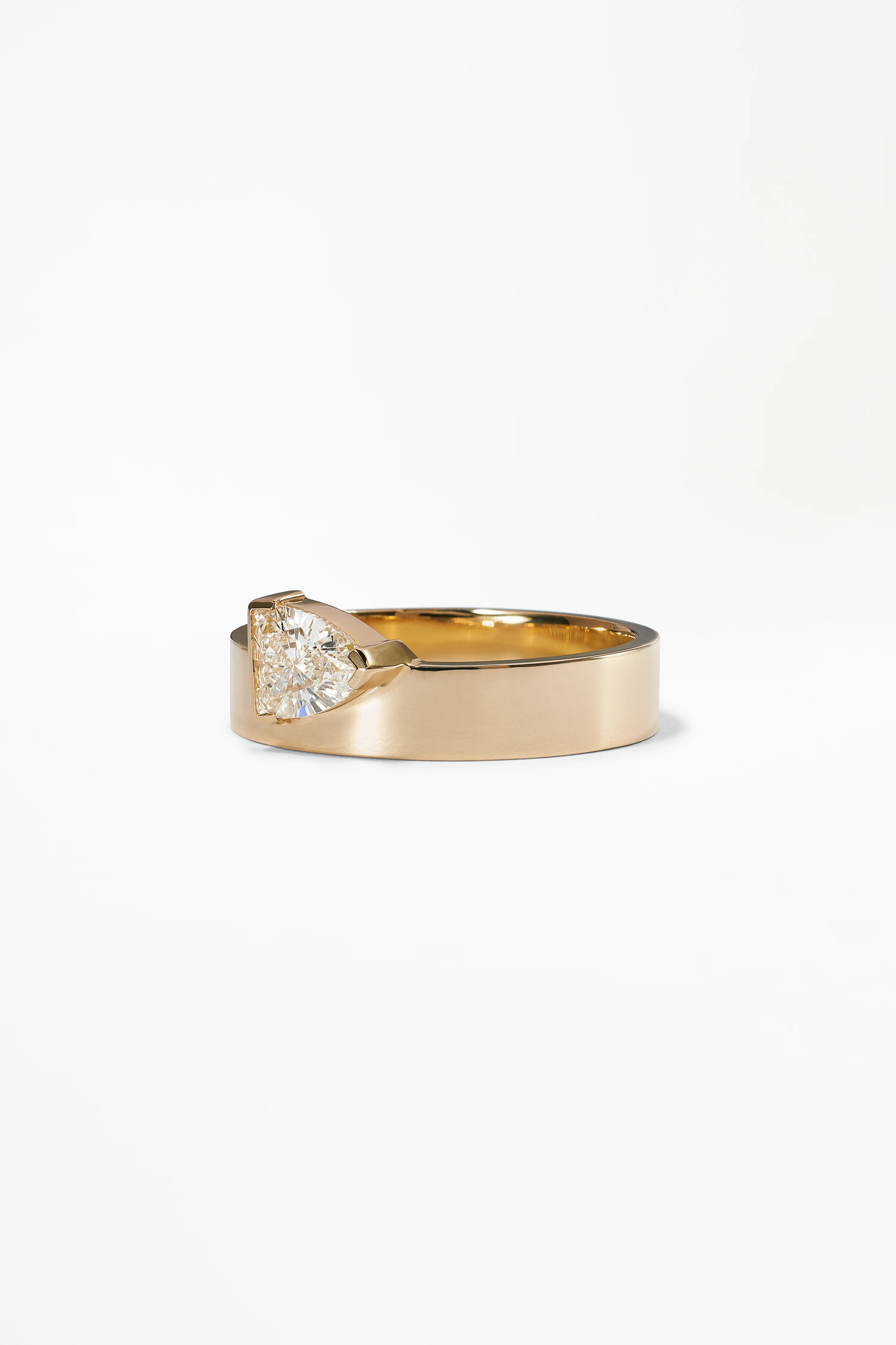 One of a Kind Bullet Cut Diamond Monolith Ring No. 26 - Image 3