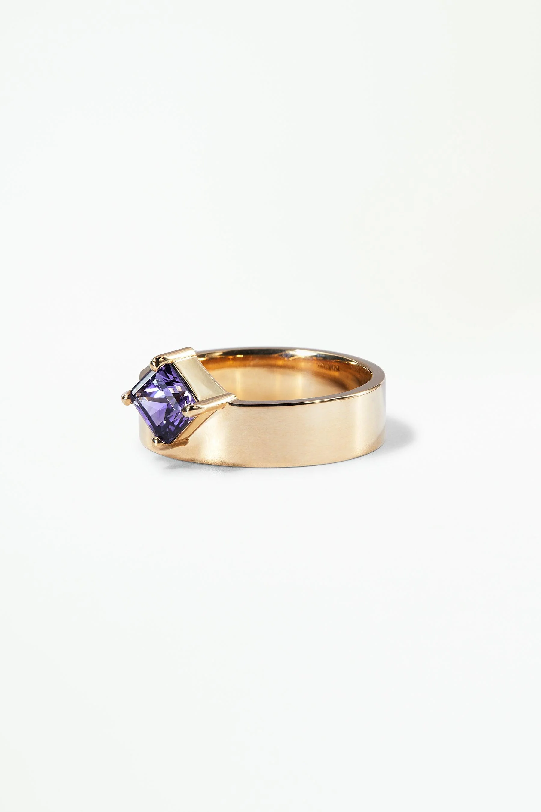One of a Kind Color Change Sapphire Monolith - Image 3