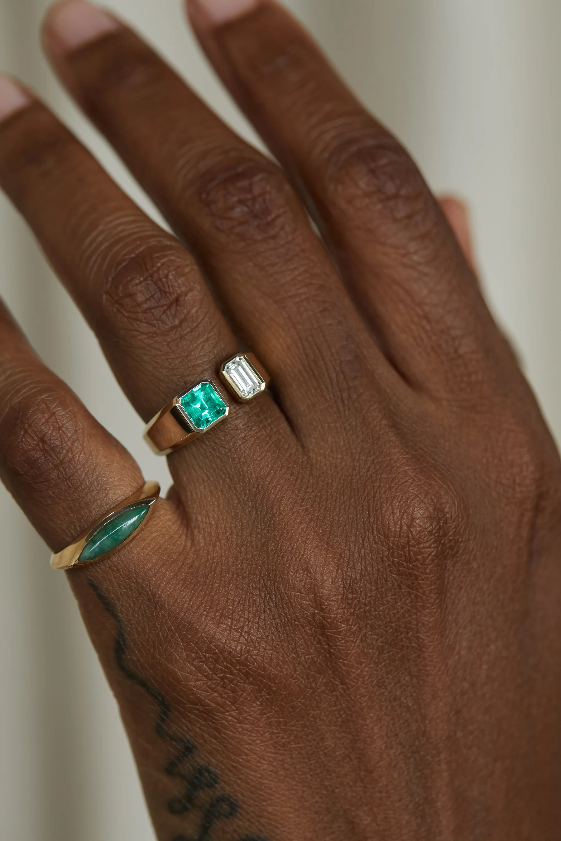 One of a Kind Dyad Signet No. 6 - Image 2