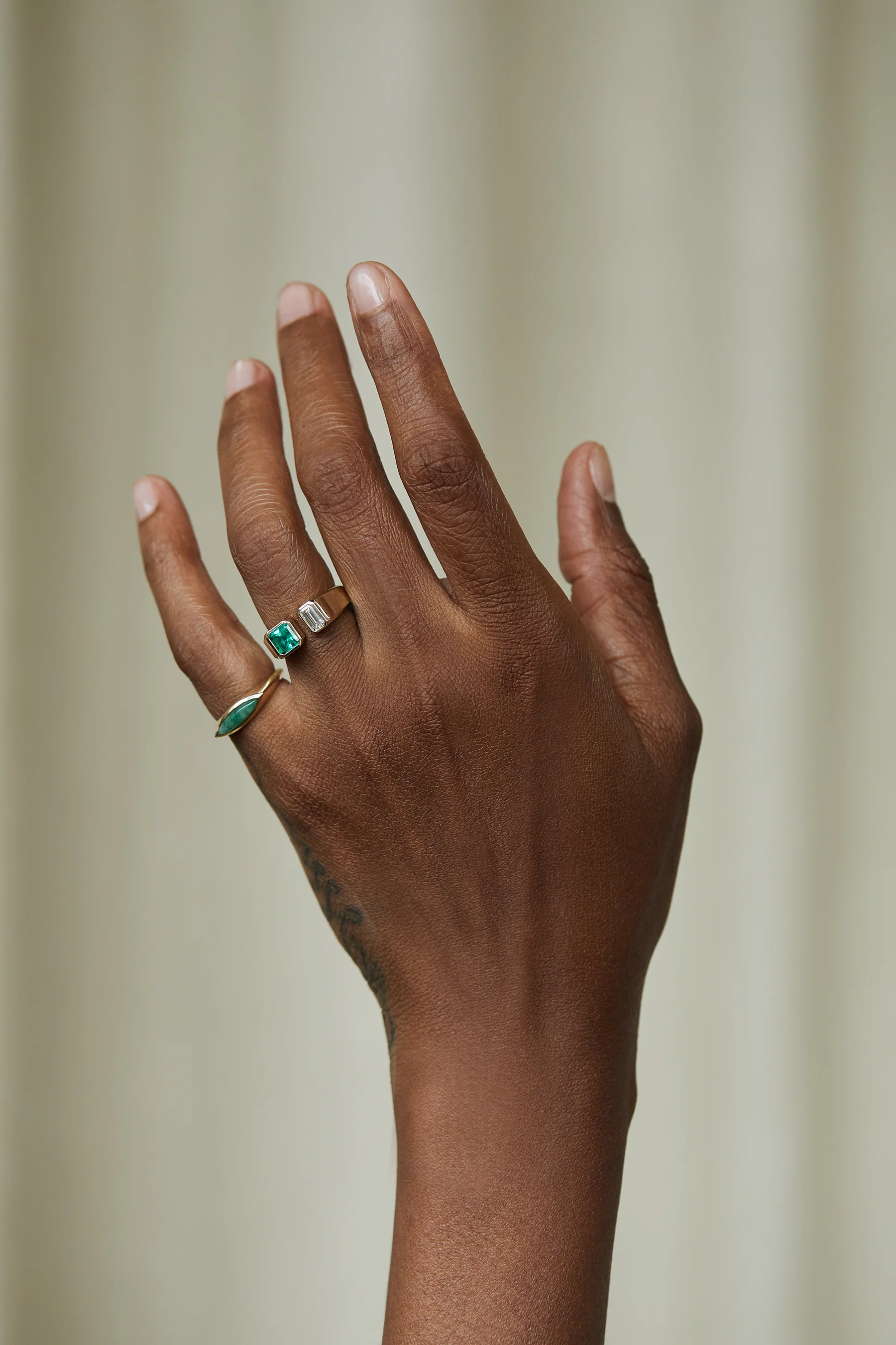 One of a Kind Dyad Signet No. 6 - Image 4