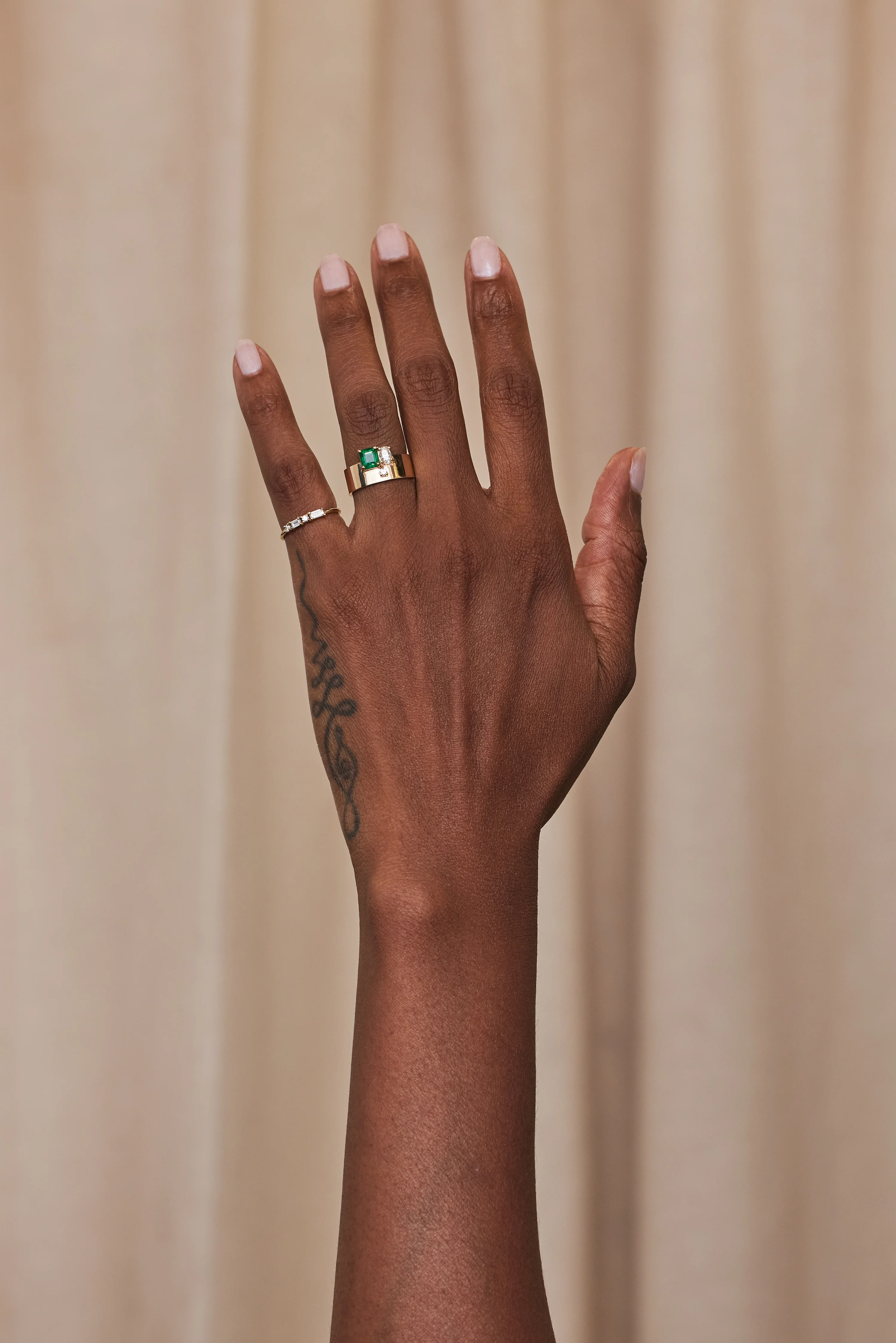 One of a Kind Emerald and Brilliant Cut Diamond and Emerald Bricolage Ring No. 19 - Image 4