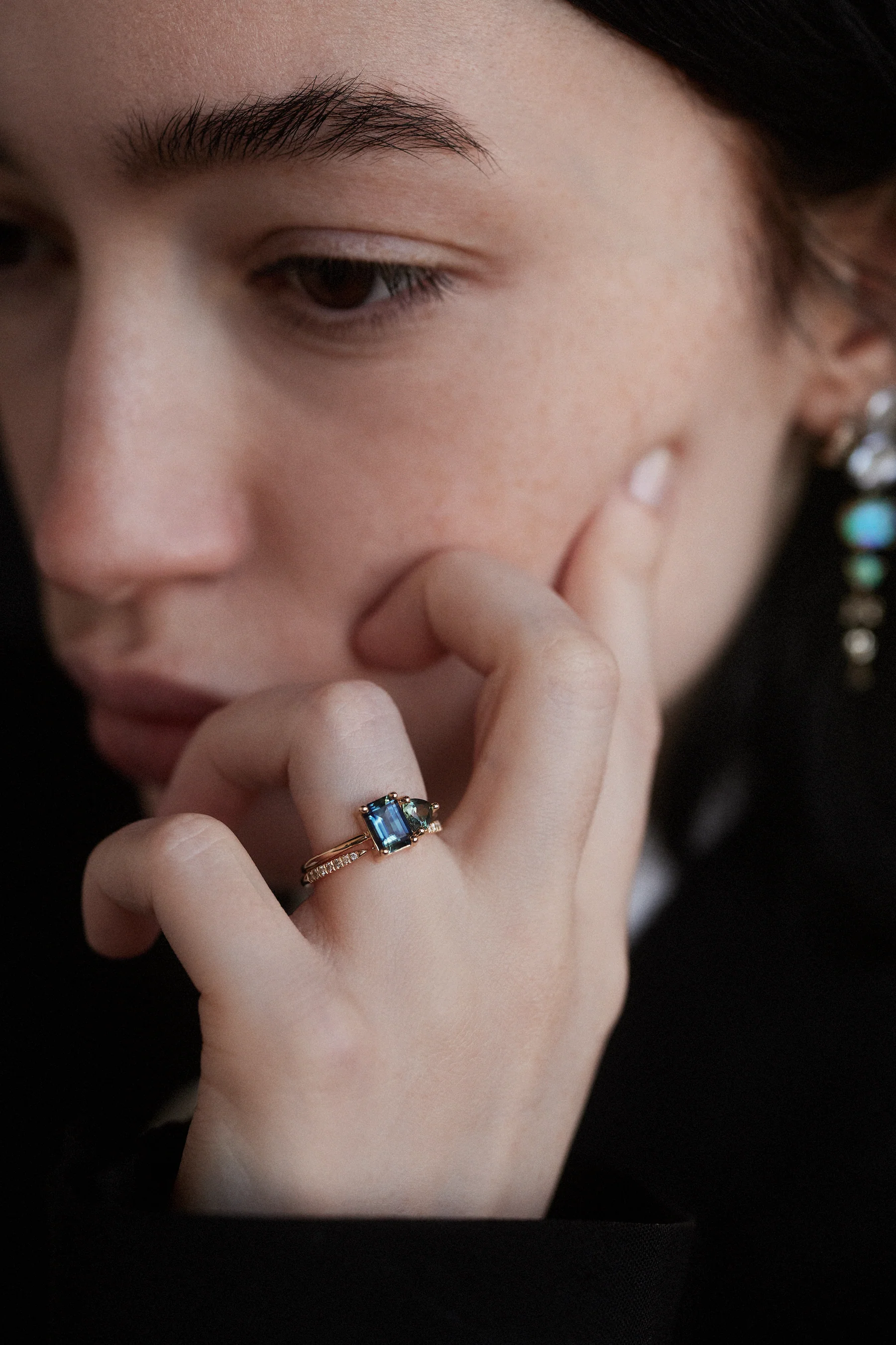 One of a Kind Emerald And Trillion Cut Sapphire Mosaic Ring No. 45 - Image 2