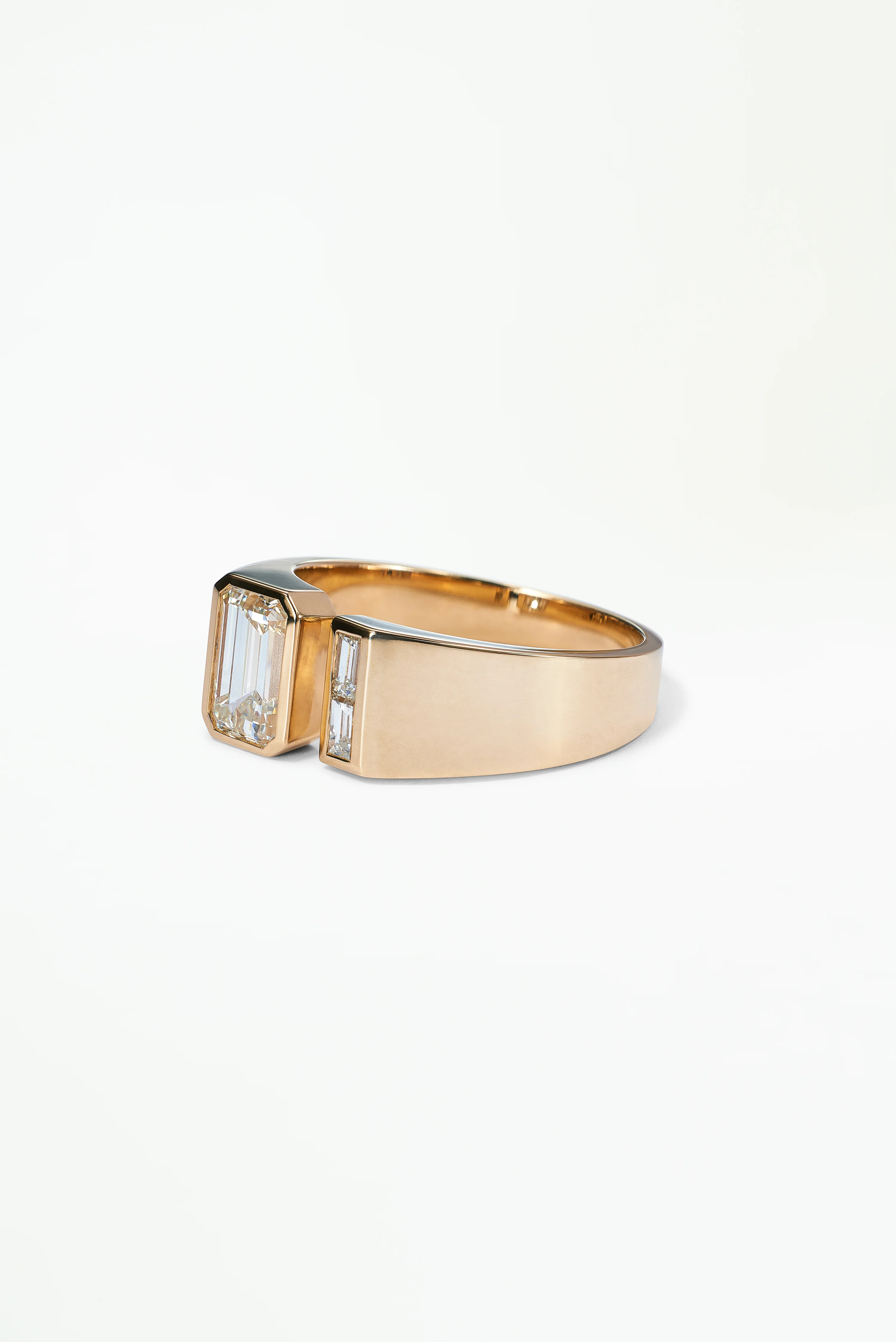 One of a Kind Emerald Cut Diamond Dyad Signet Ring No. 9 - Image 3