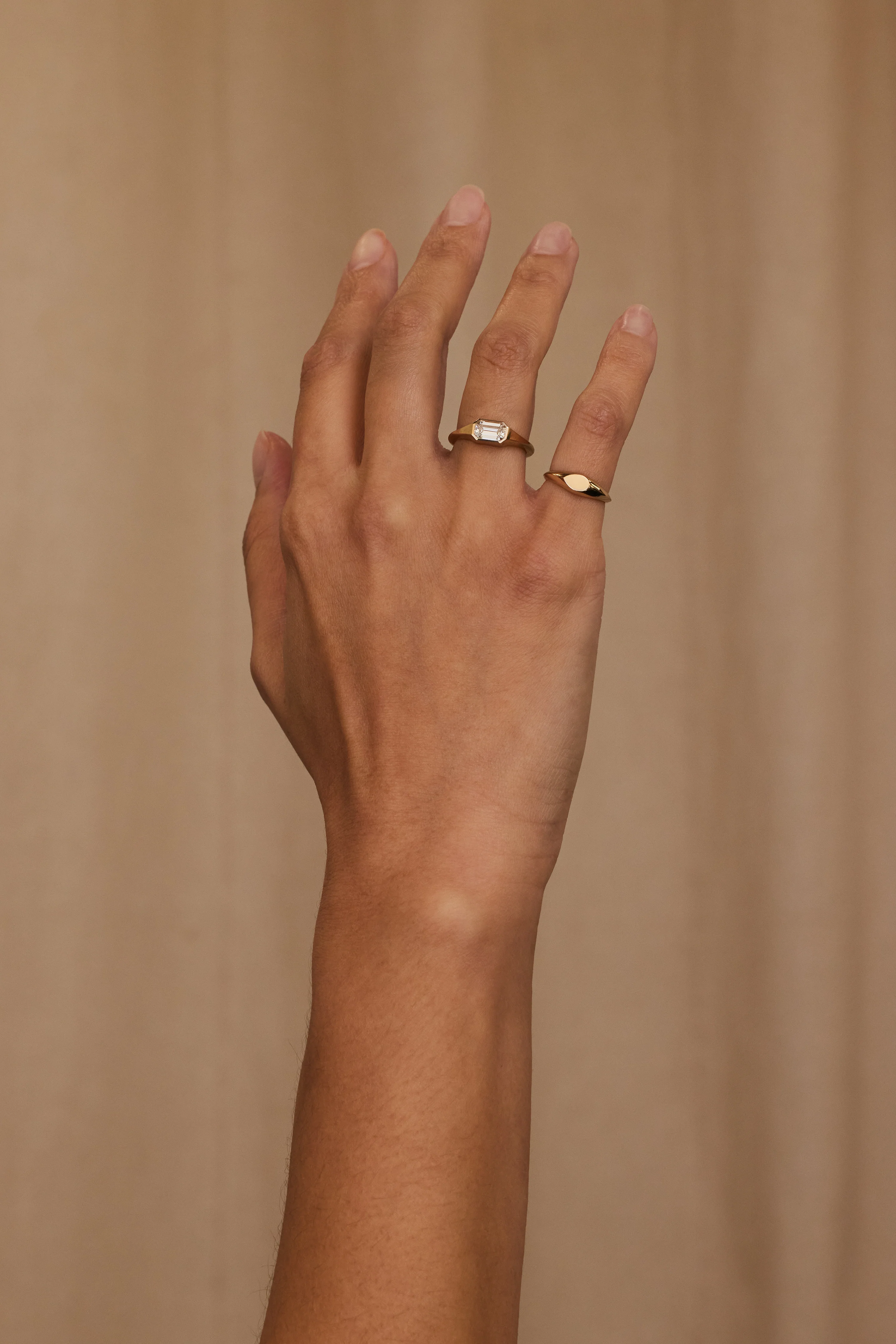 One of a Kind Emerald Cut Diamond Signet Ring No. 37 - Image 4