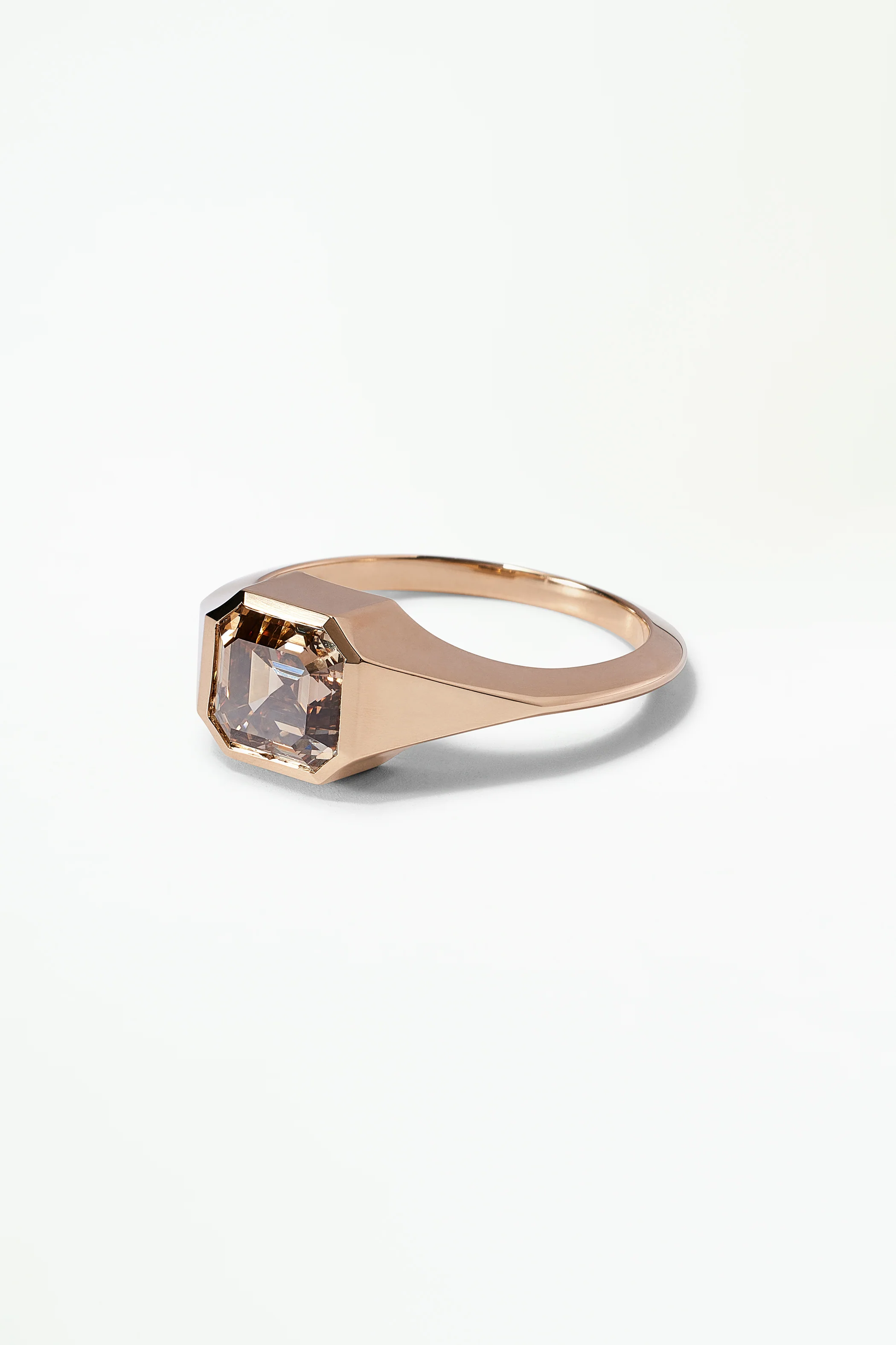 One of a Kind Emerald Cut Diamond Signet Ring No. 38 - Image 3