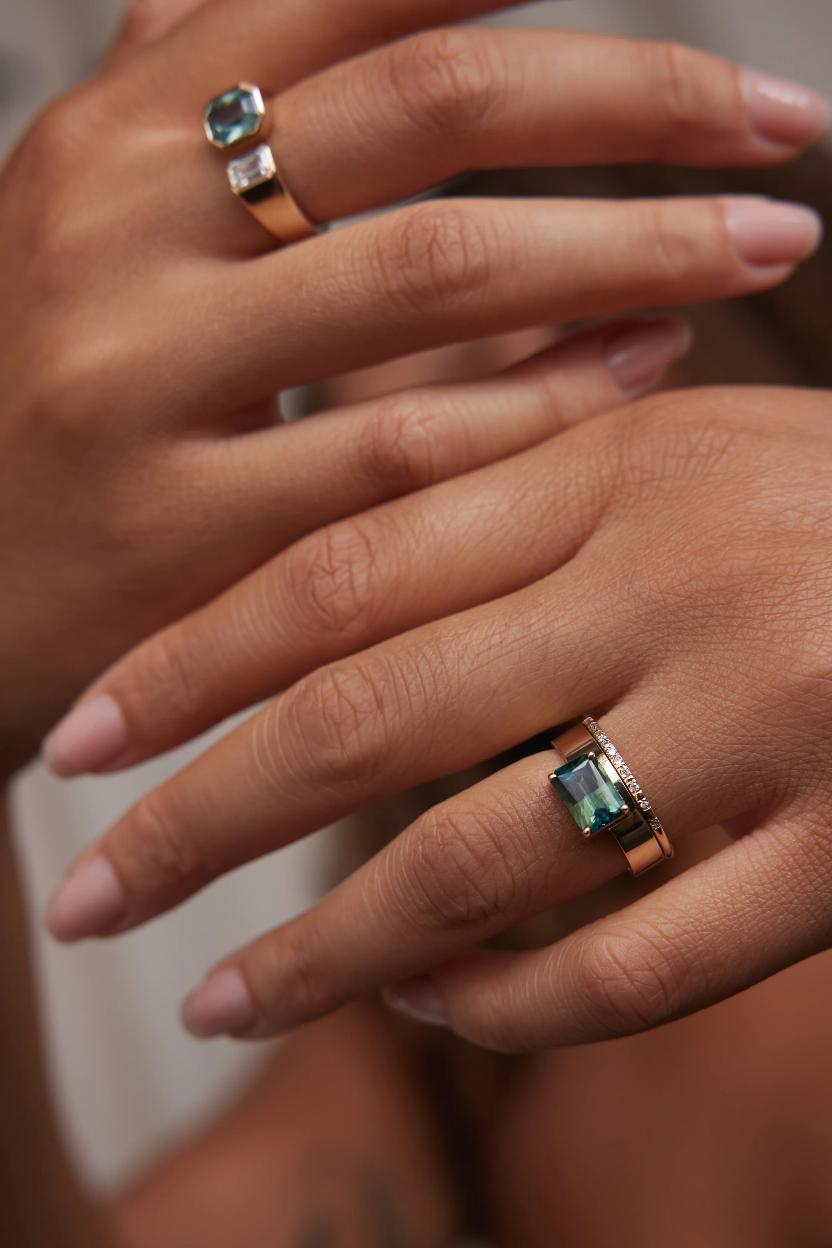 One of a Kind Emerald Cut Sapphire Monolith Ring No. 43 - Image 4