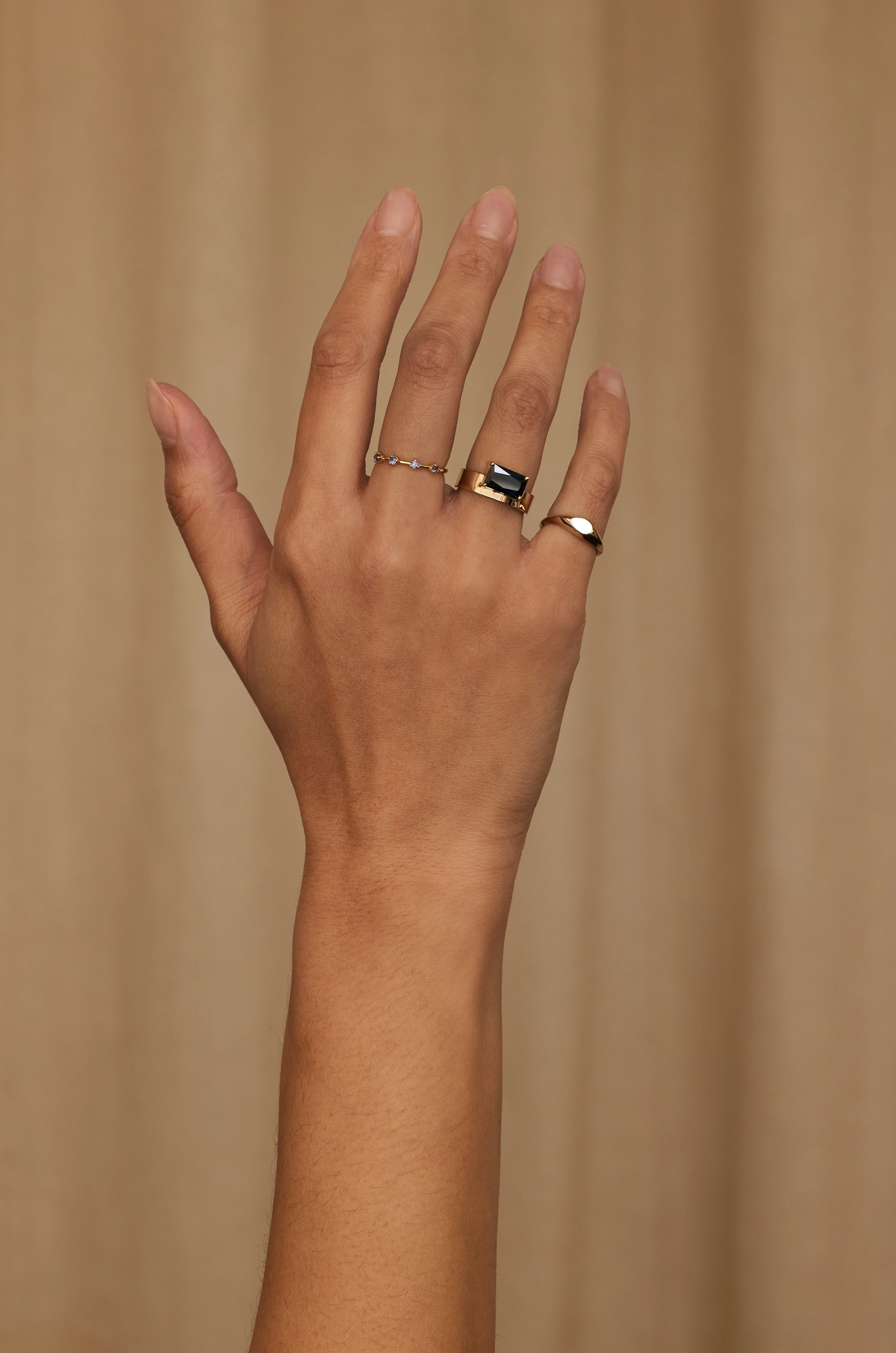 One of a Kind Emerald Cut Sapphire Monolith Ring No. 9 - Image 4