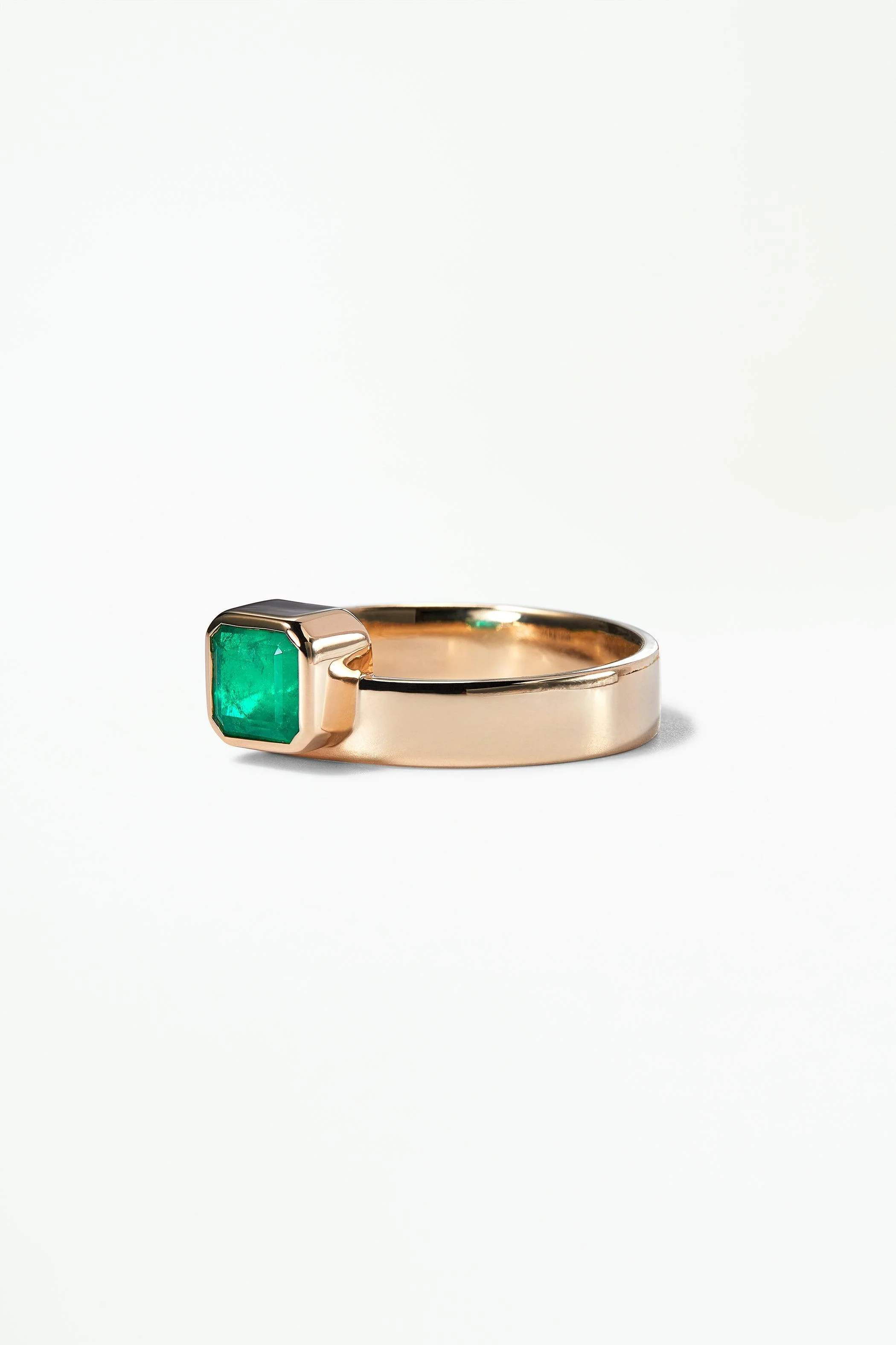 One of a Kind Emerald Monolith - Image 2