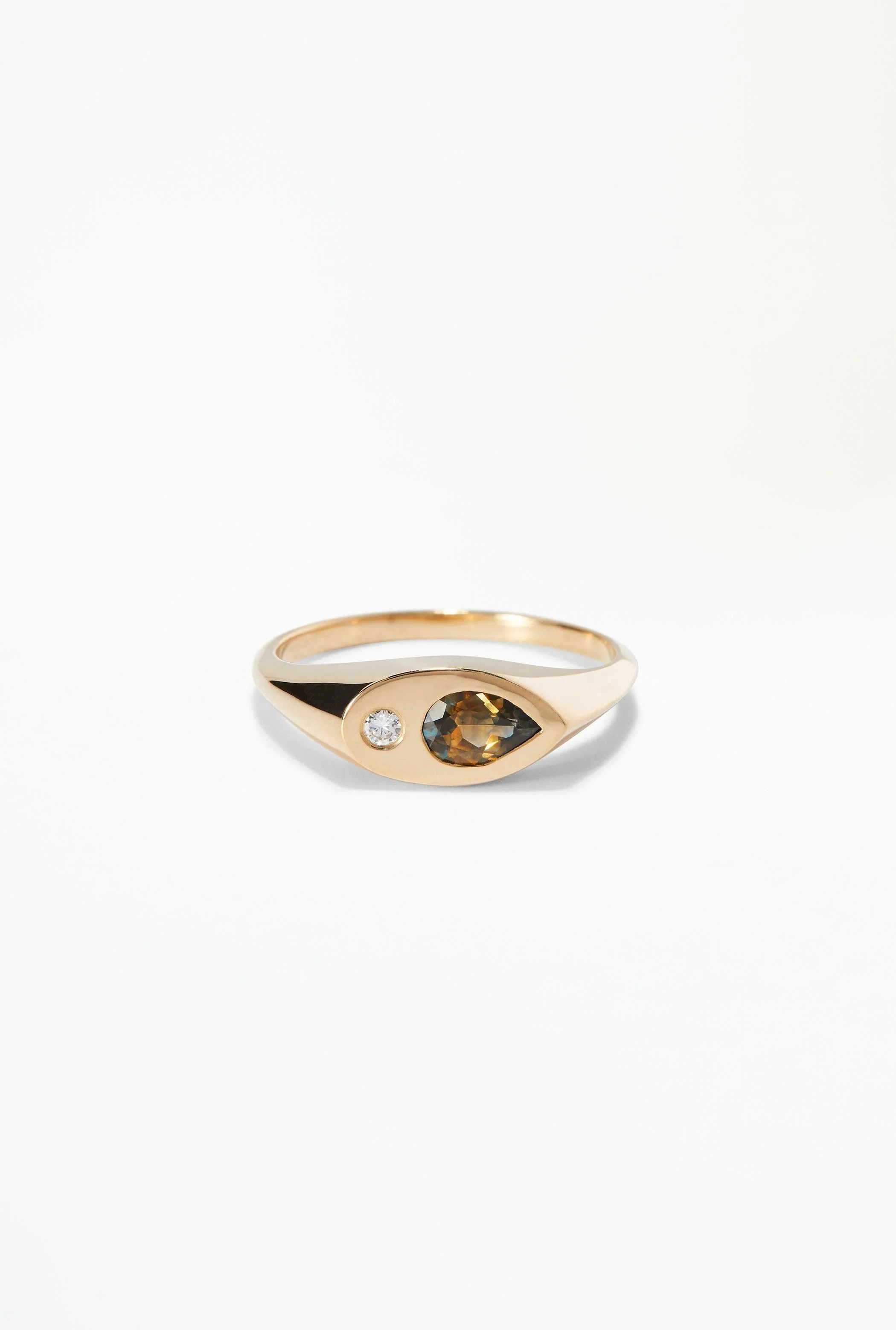 One of a Kind Gradient Sapphire Pear Signet Ring