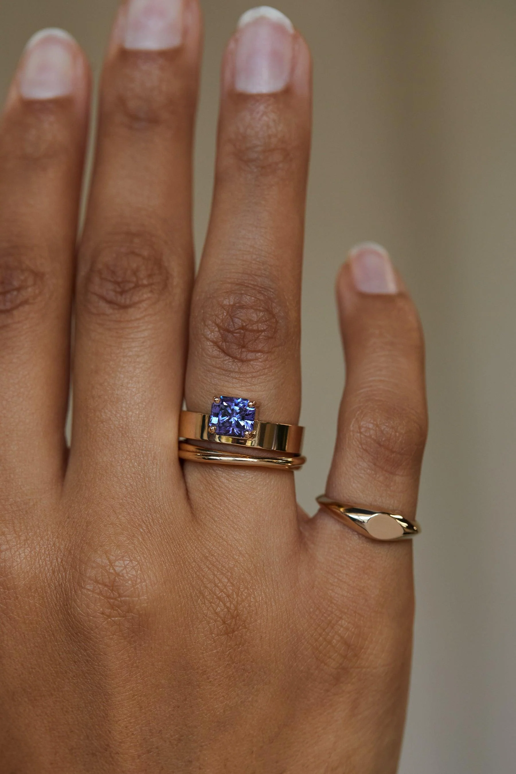 One of a Kind Horizontal Color Change Sapphire Monolith - Image 2