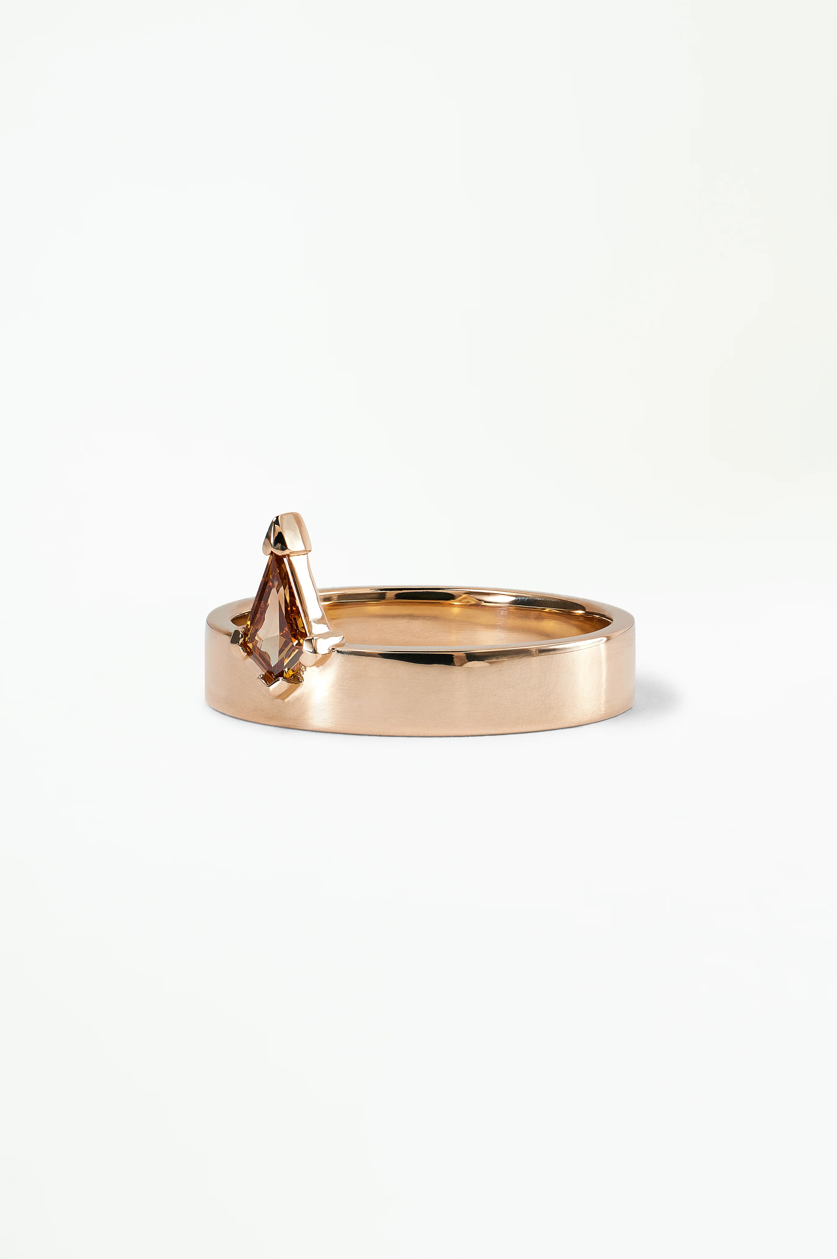 One of a Kind Kite Cut Diamond Monolith Ring No. 40 - Image 3