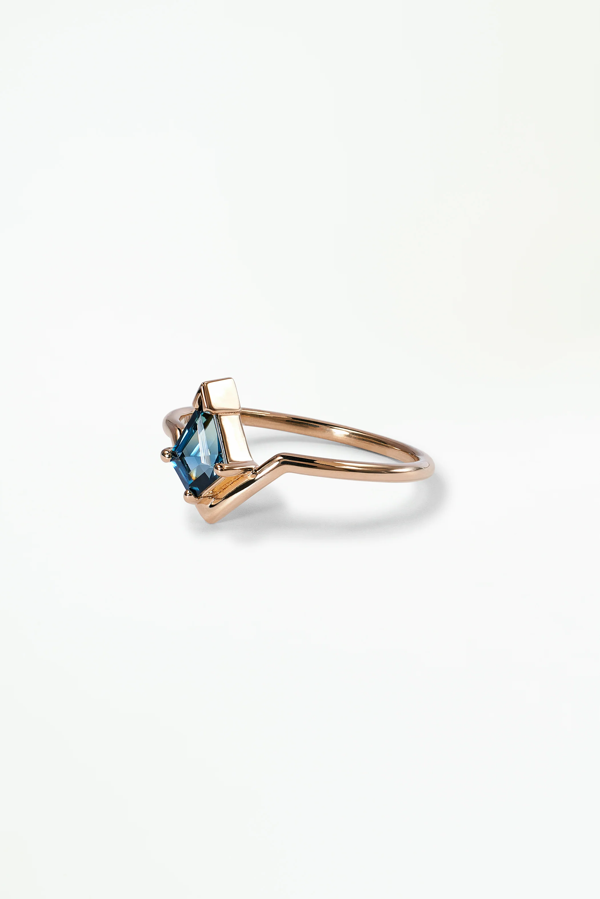One of a Kind Kite Cut Green Sapphire Nestled Ring No. 13 - Image 3