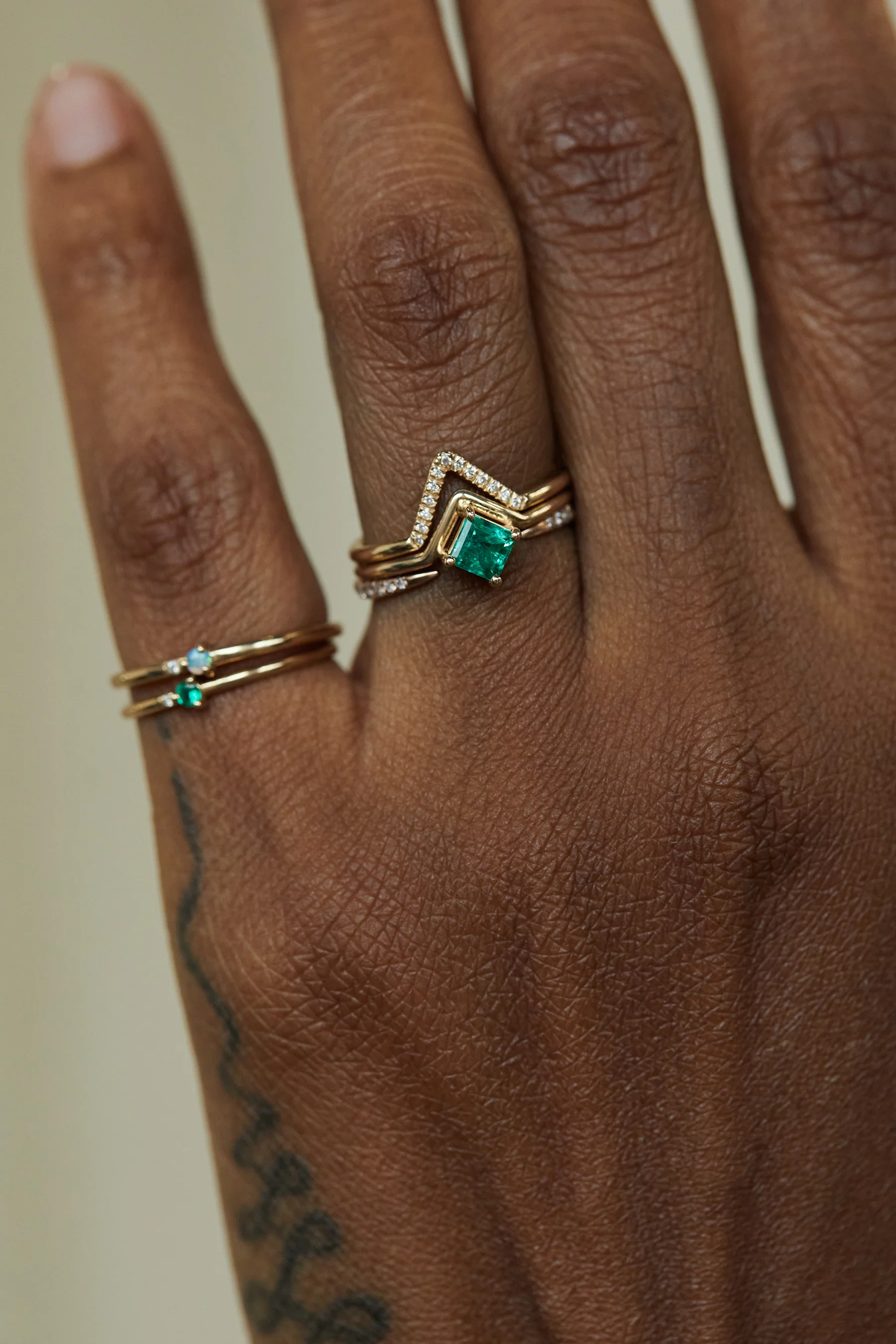 One of a Kind Nestled Emerald Ring - Image 5