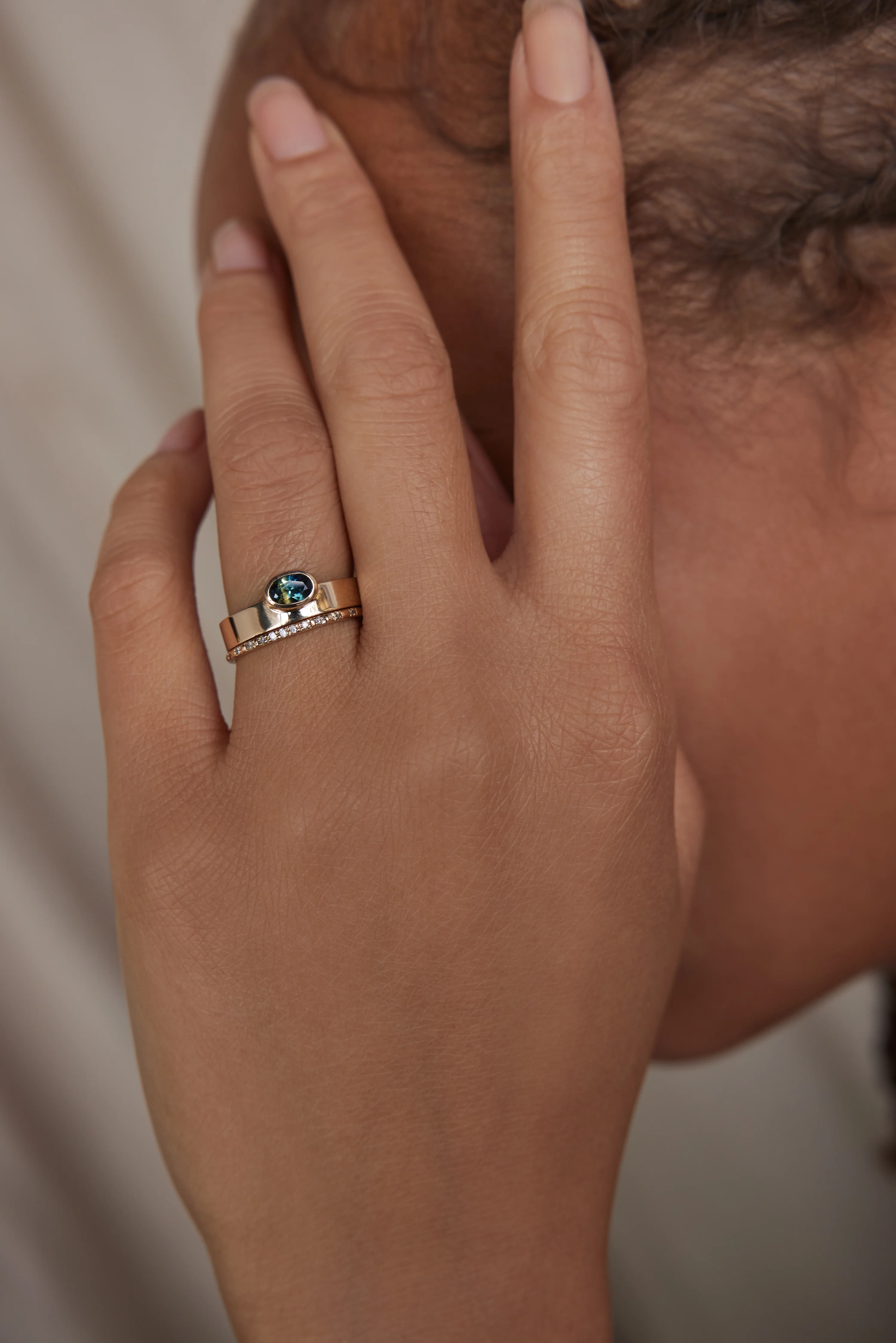 One of a Kind Oval Brilliant Cut Sapphire Monolith Ring No. 36 - Image 4