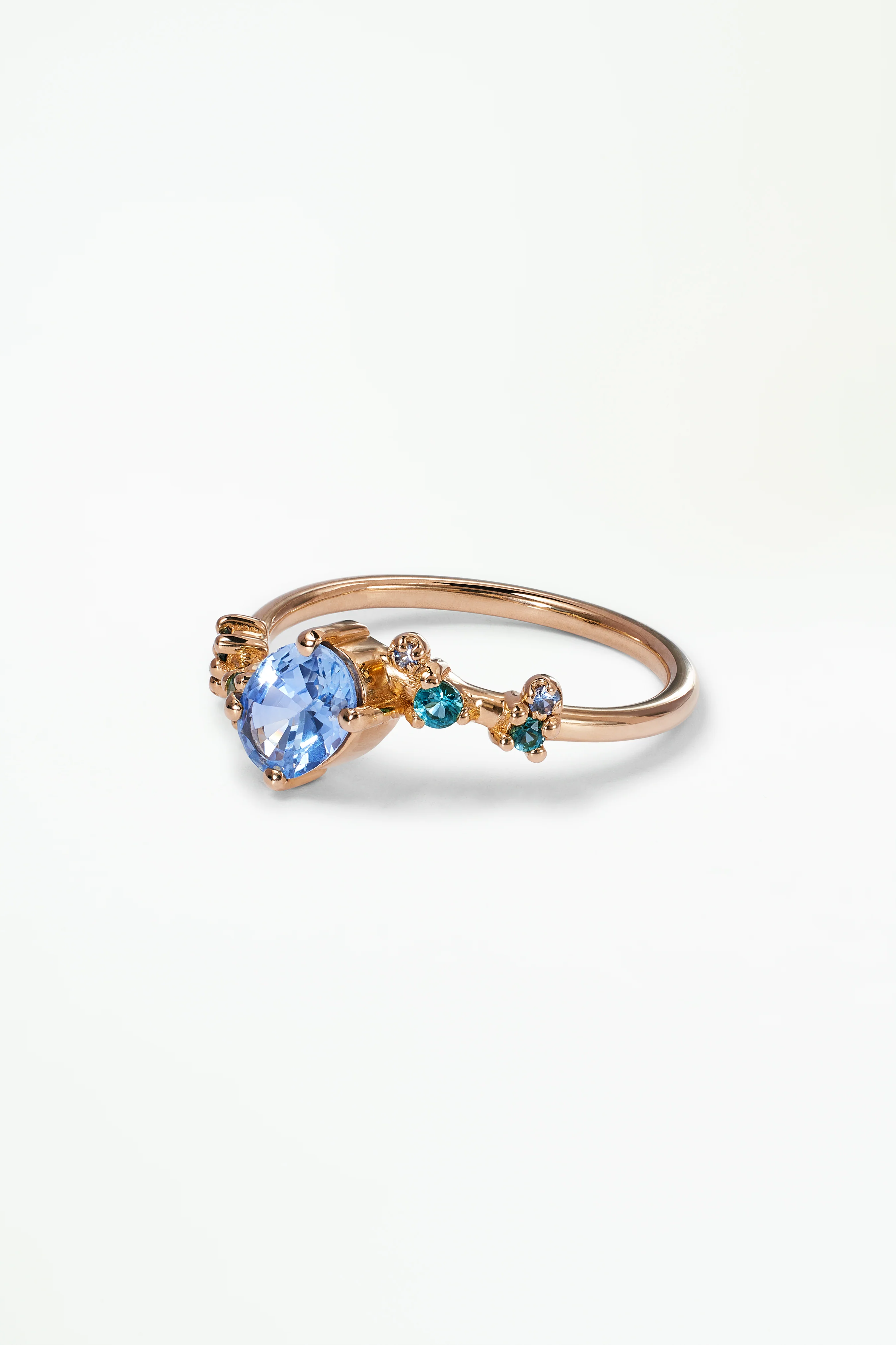One of a Kind Oval Cut Blue Sapphire and Tourmaline Organic Crossover Ring - Image 3