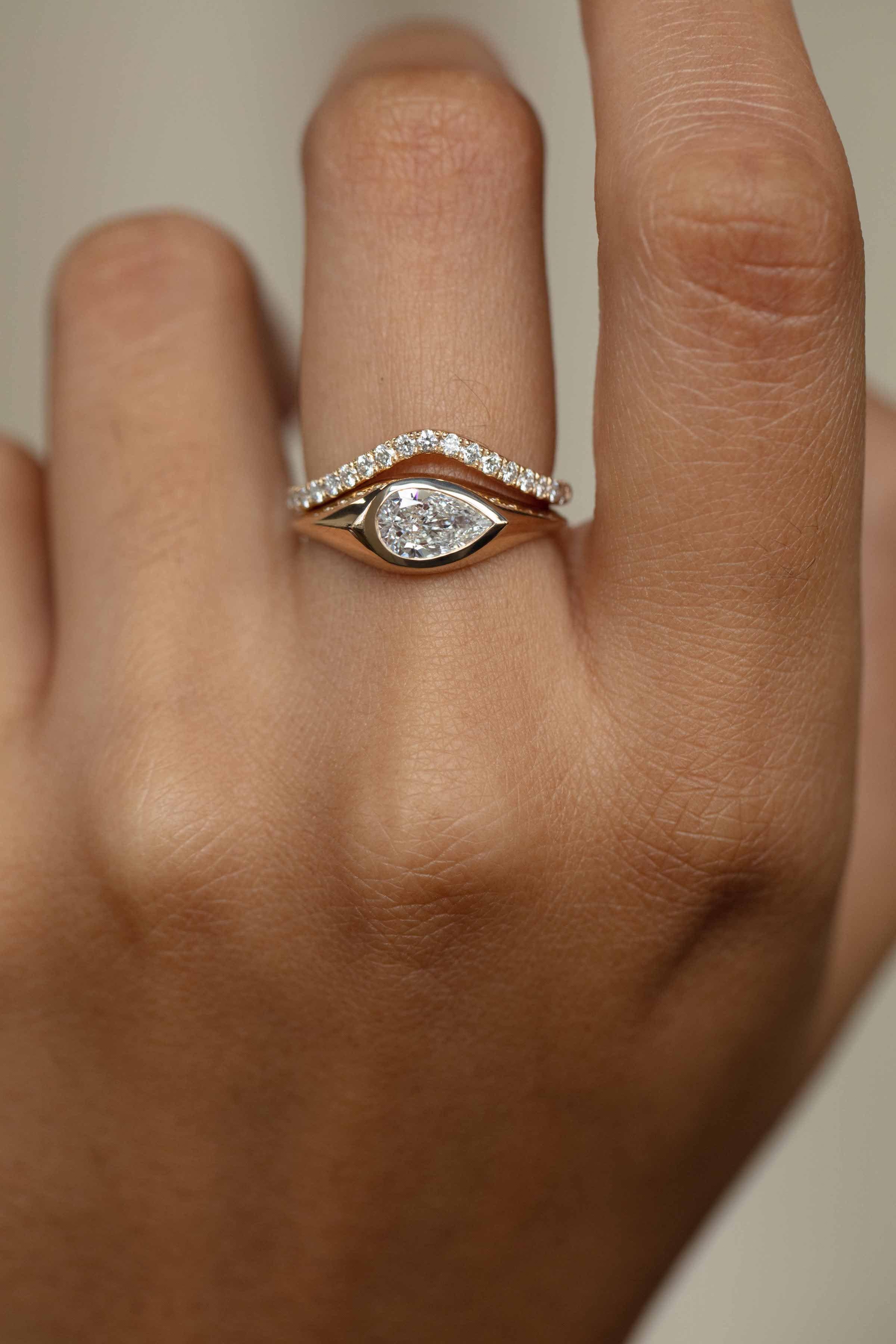 One of a Kind Solo Signet Ring No. 4 - Image 2