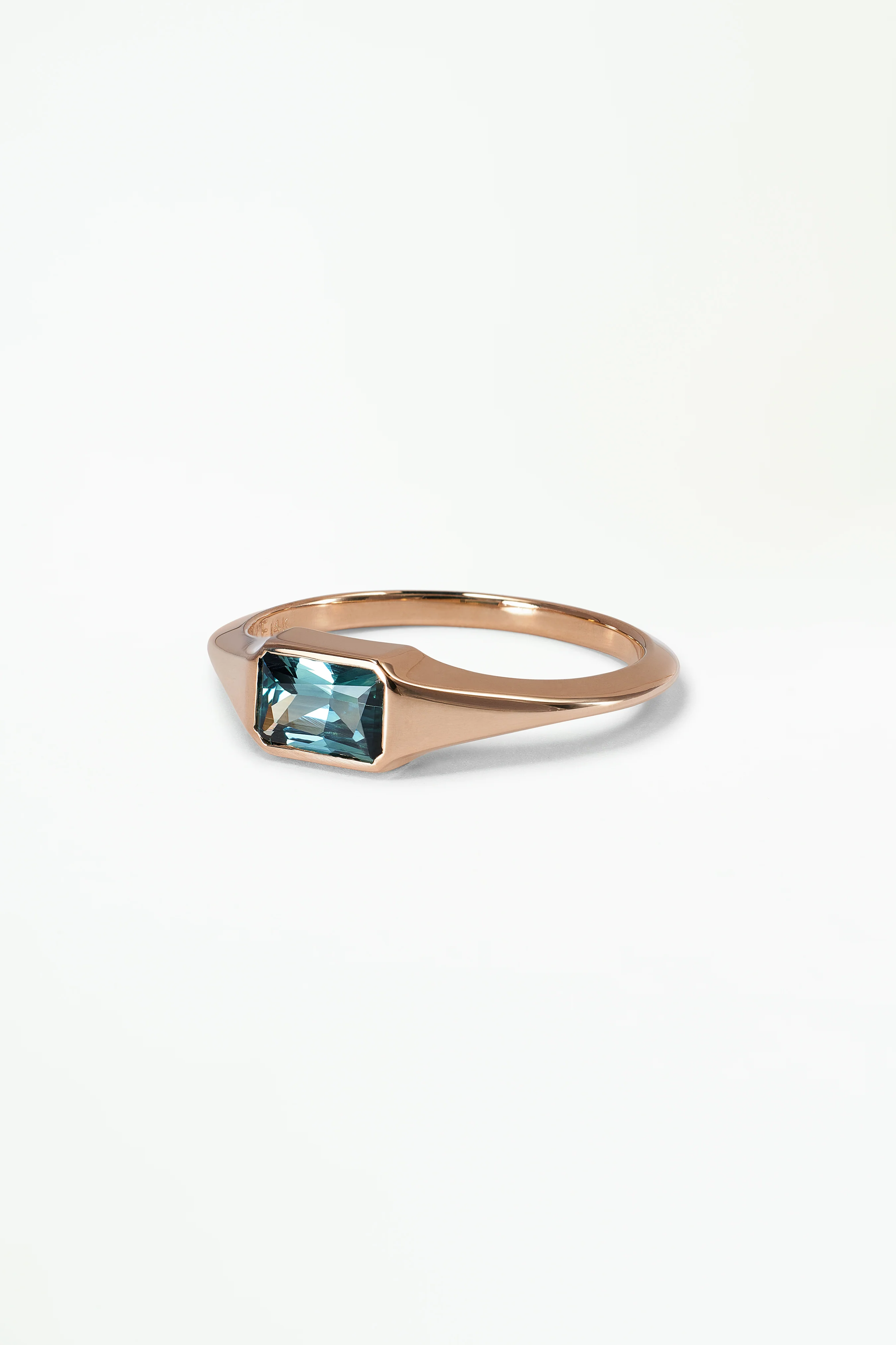 One of a Kind Radiant Cut Teal Sapphire Signet Ring No. 60 - Image 3