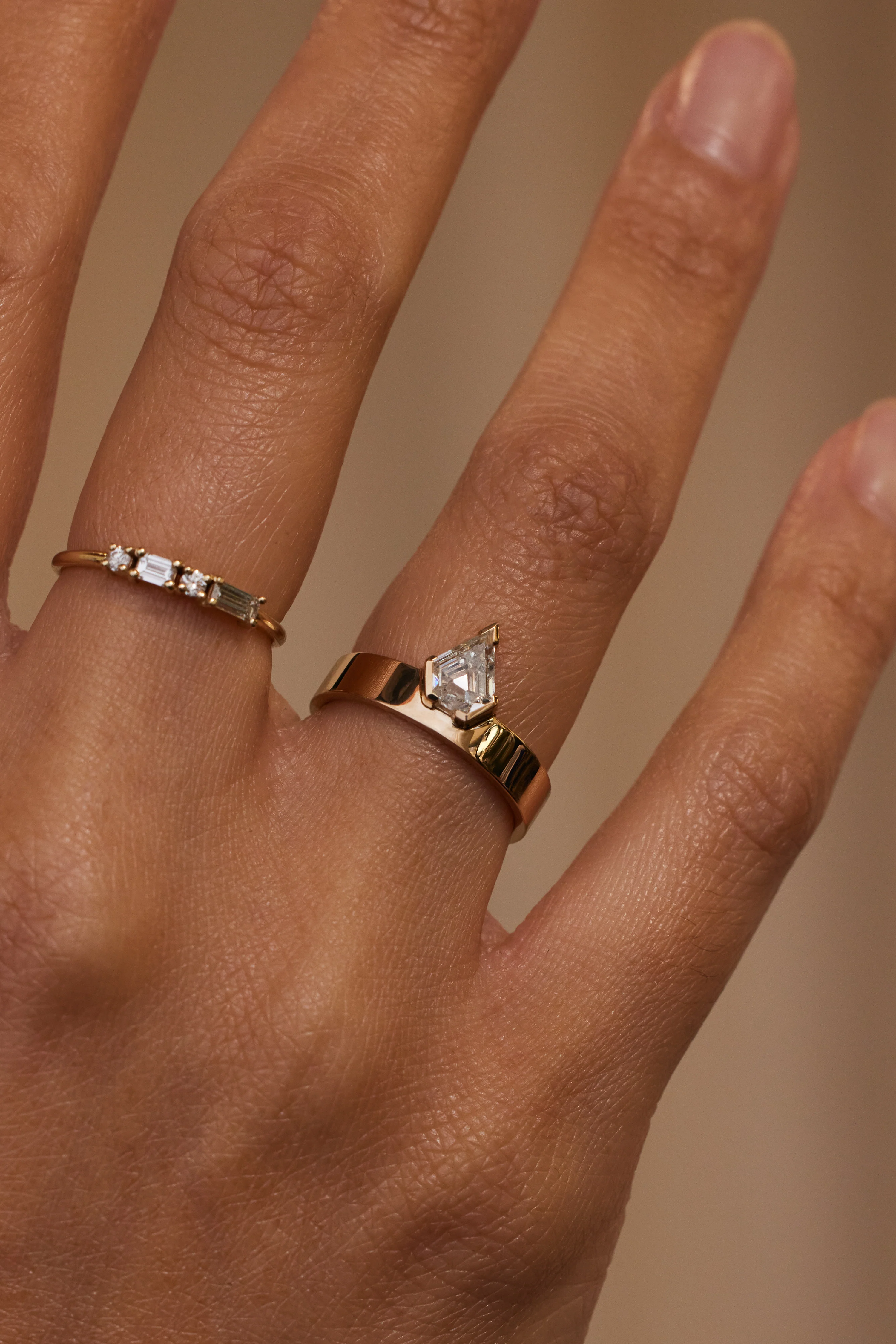 One of a Kind Shield Cut Diamond Monolith Ring No. 10 - Image 2