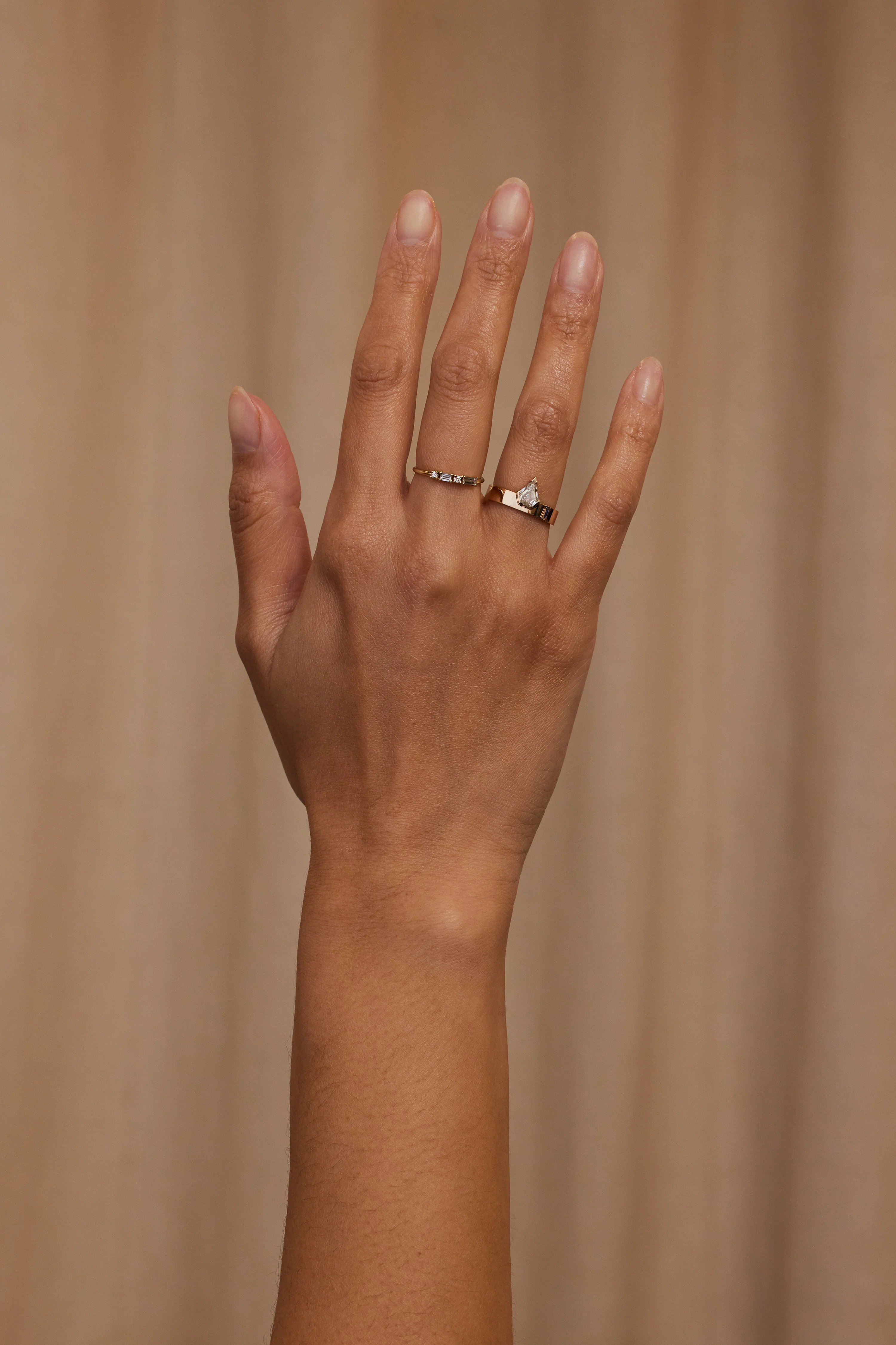 One of a Kind Shield Cut Diamond Monolith Ring No. 10 - Image 4