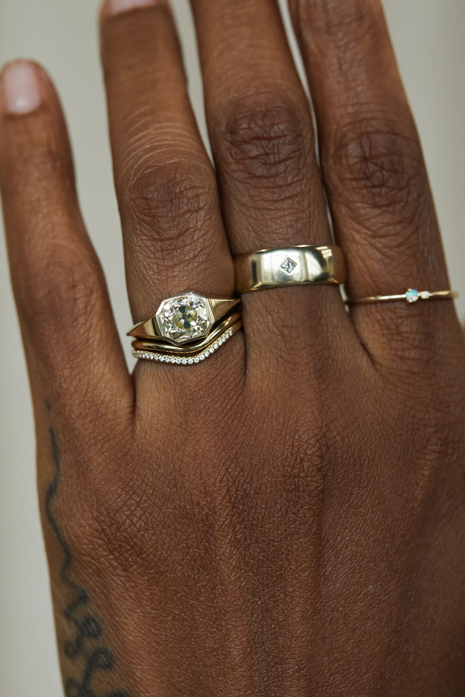 One of a Kind Solo Signet No. 22 - Image 3