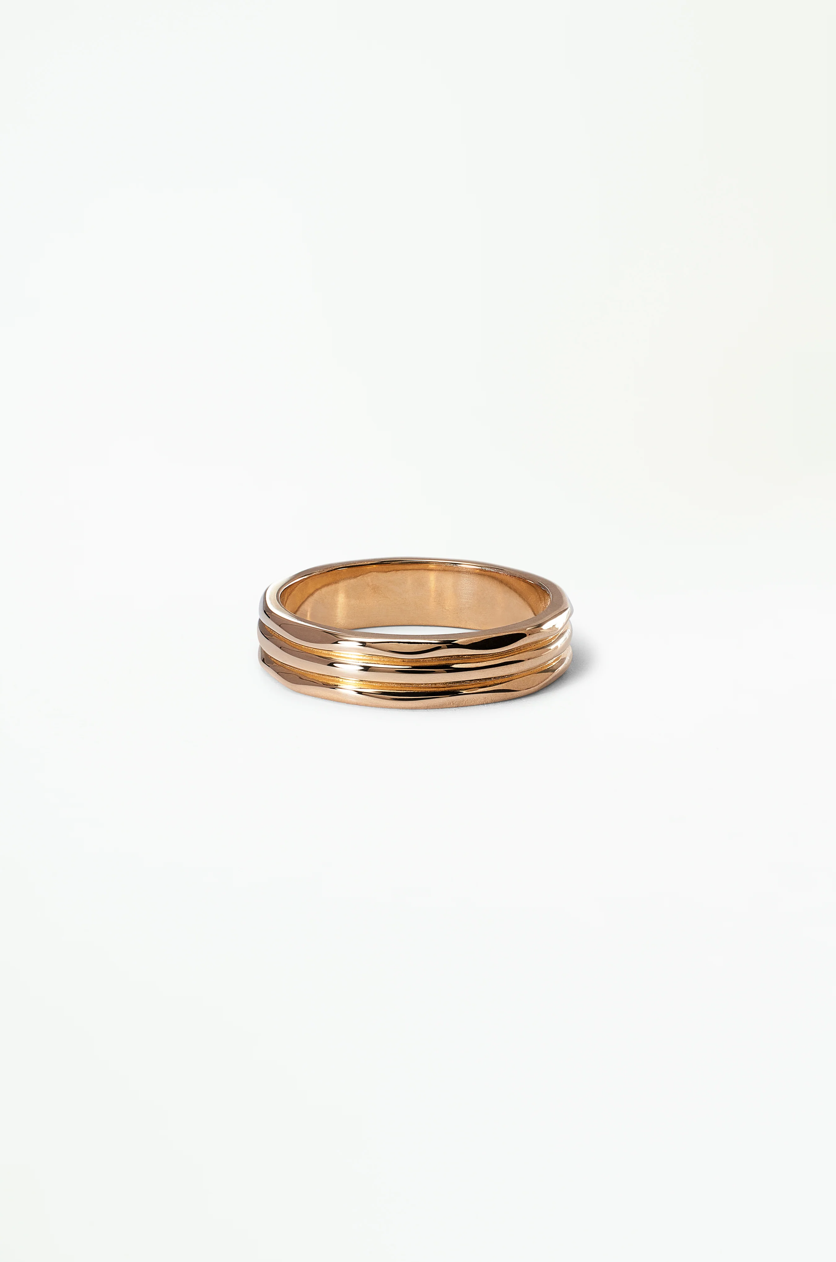 Ridge Pinky Ring