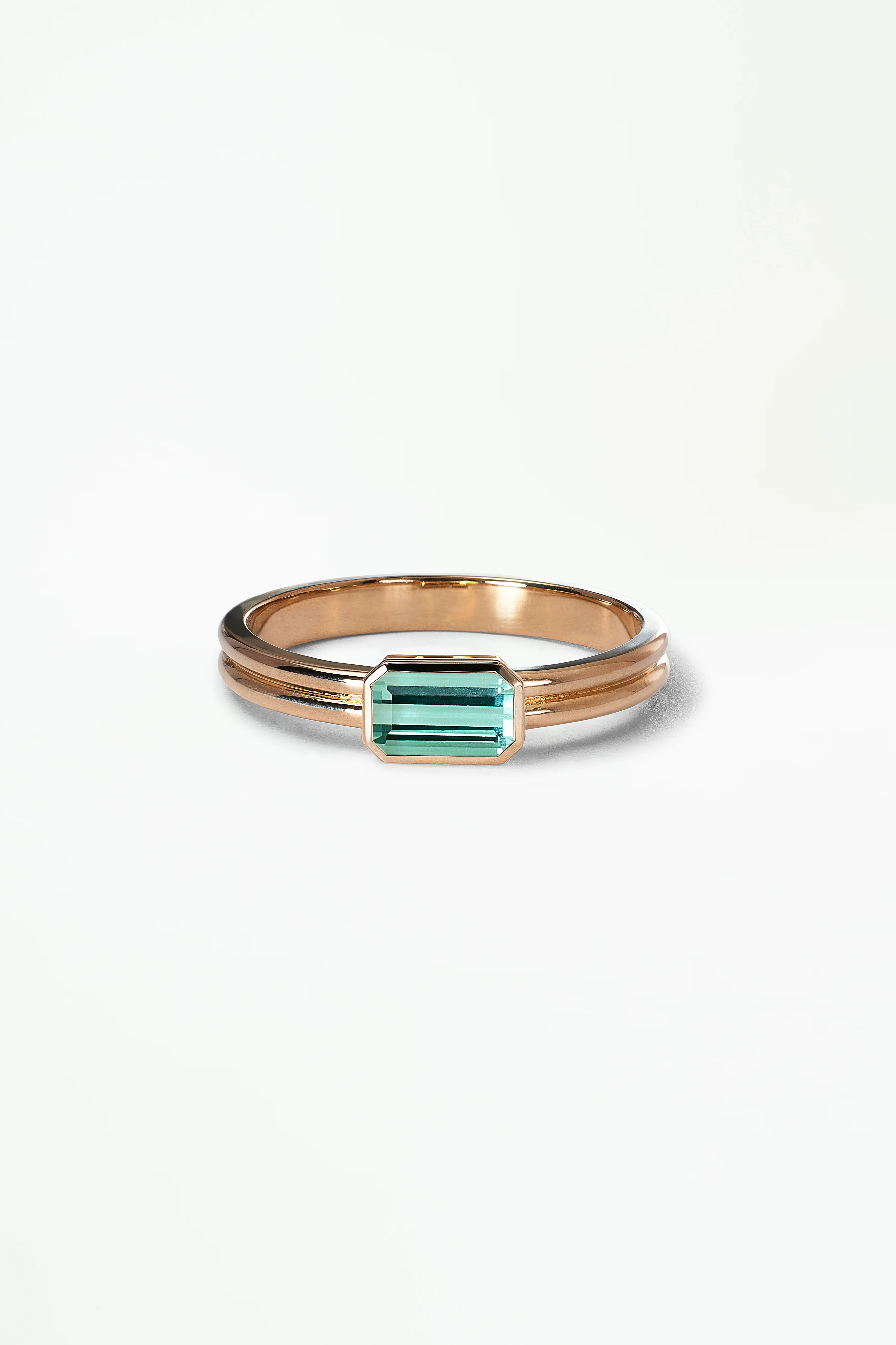 Ridge Solitaire Ring – Emerald Cut - Image 20