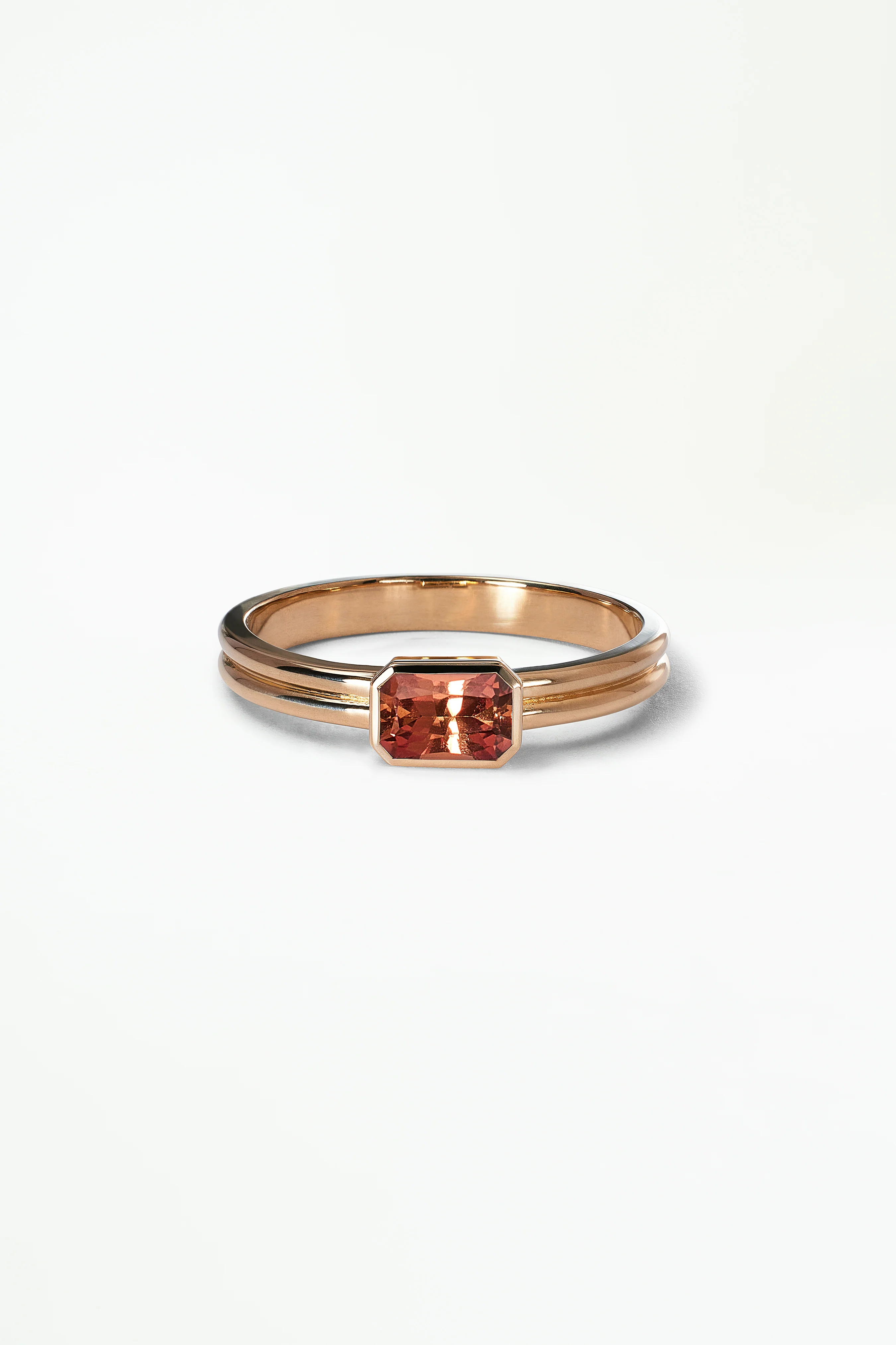 Ridge Solitaire Ring – Emerald Cut - Image 24