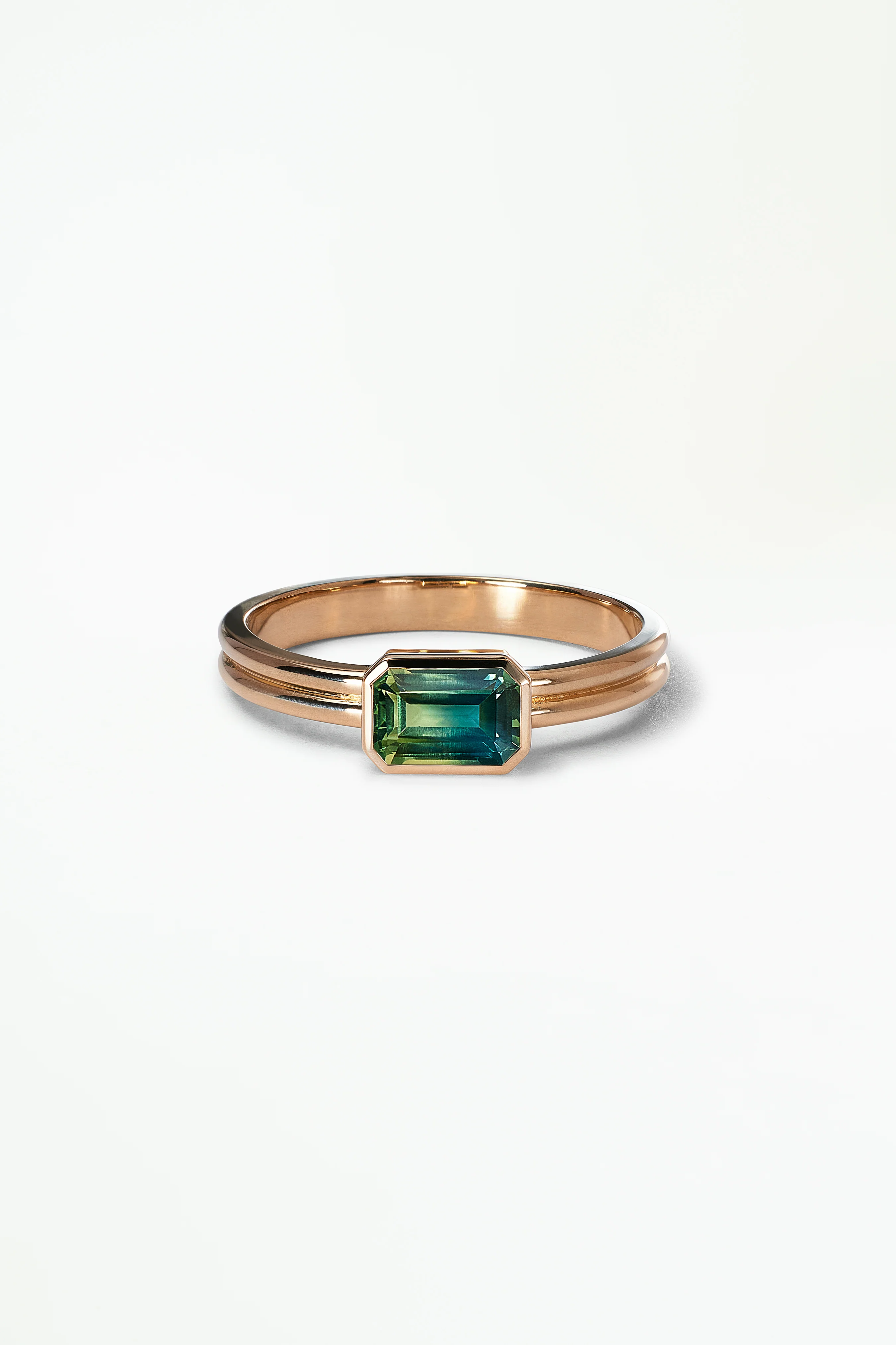 Ridge Solitaire Ring – Emerald Cut - Image 25
