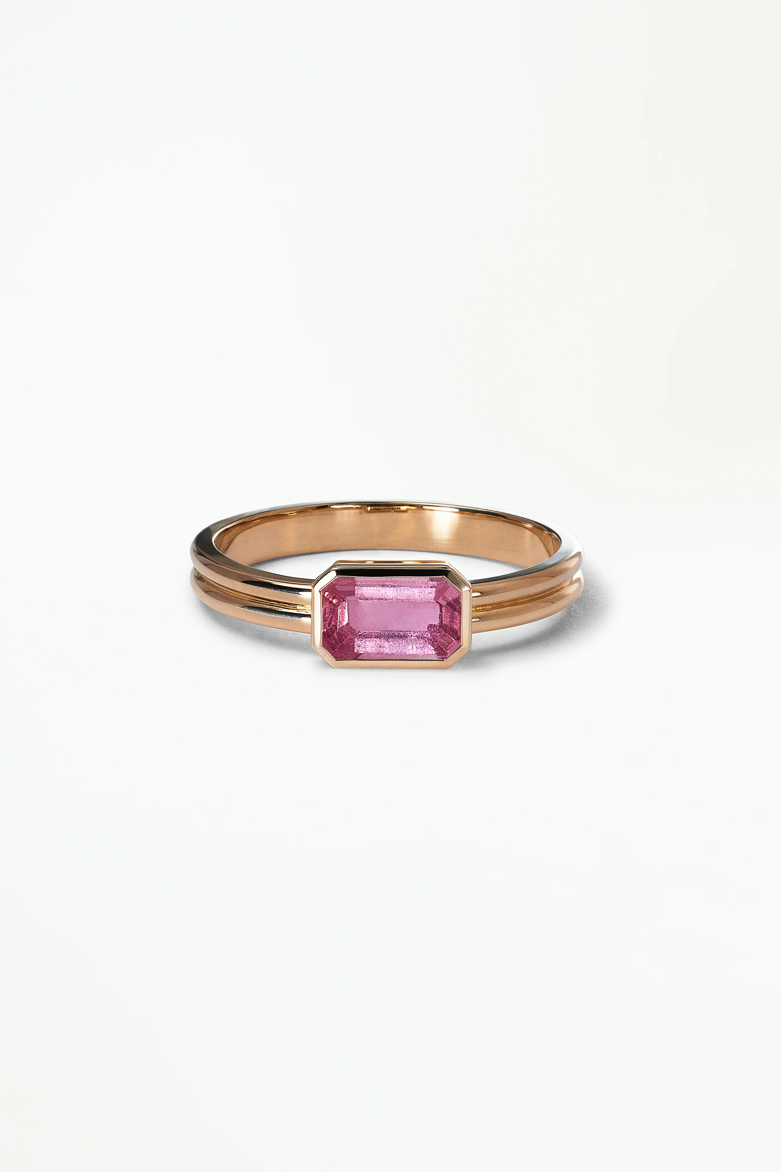 Ridge Solitaire Ring – Emerald Cut - Image 36