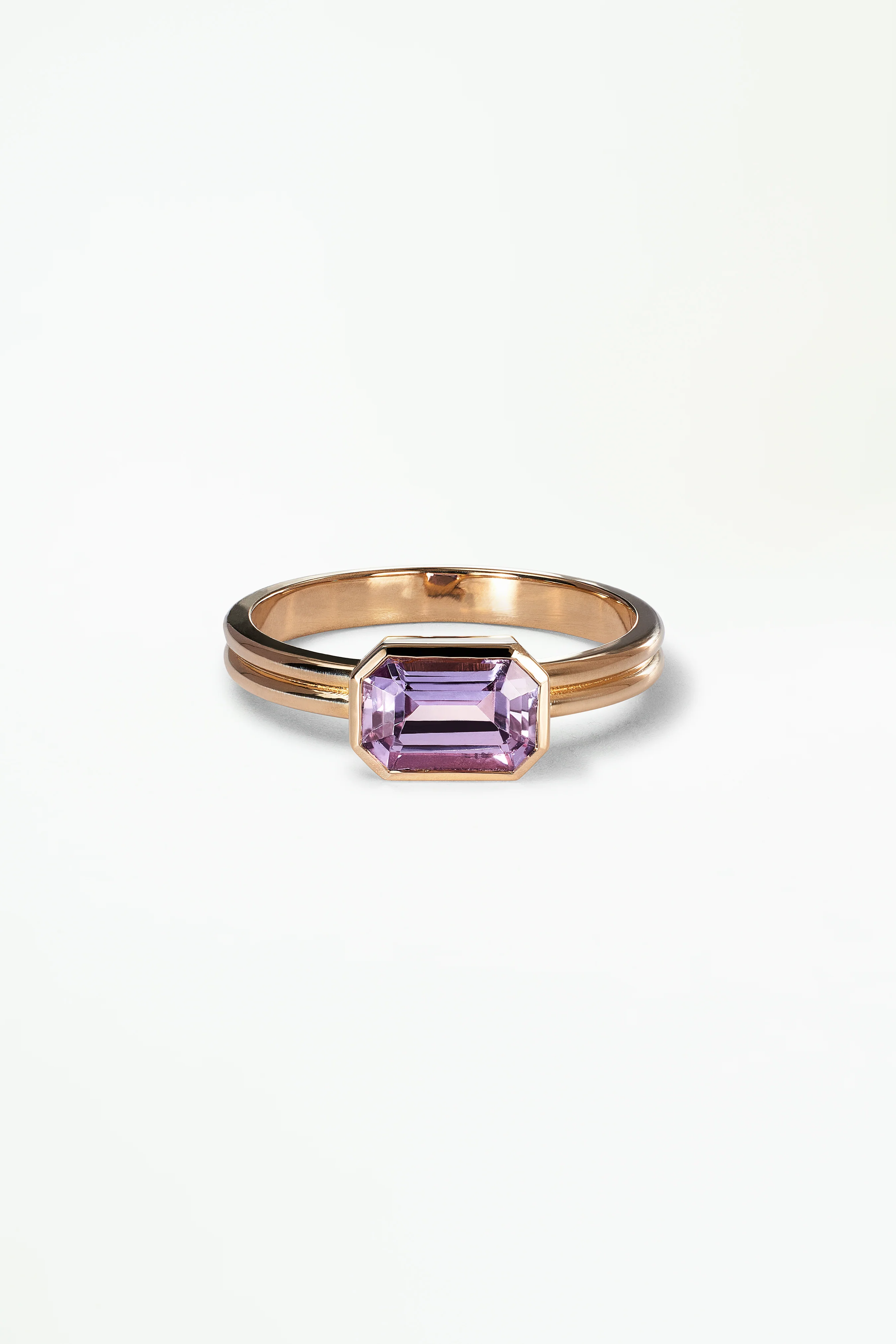 Ridge Solitaire Ring – Emerald Cut - Image 7